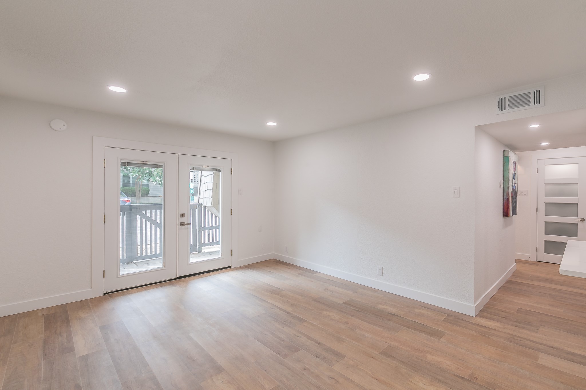 4851 Cedar Springs Road 175
