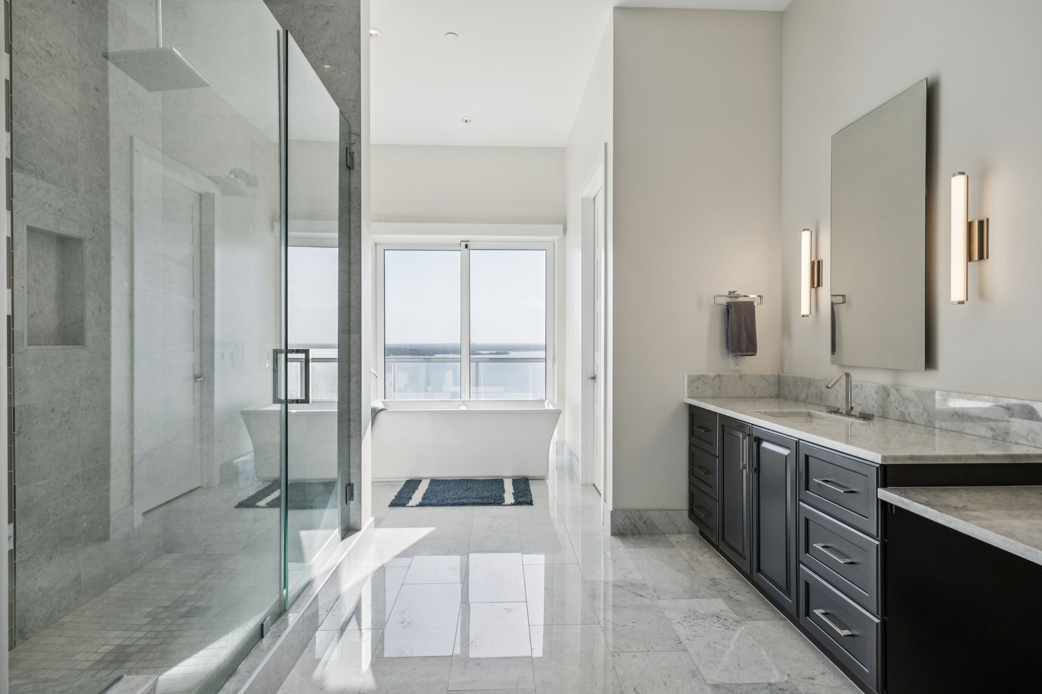 2800 Lakeside Parkway 1502