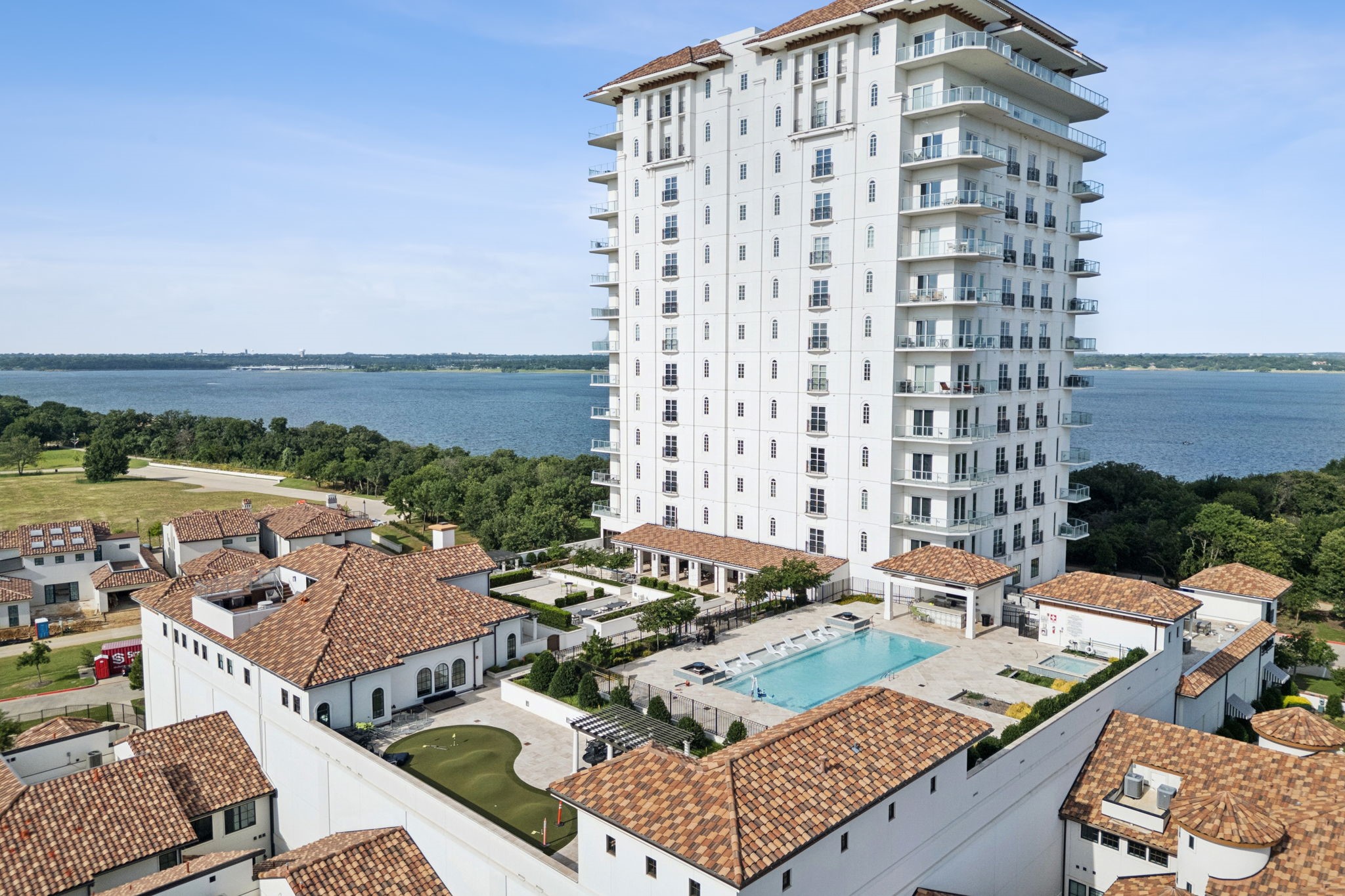 2800 Lakeside Parkway 1502
