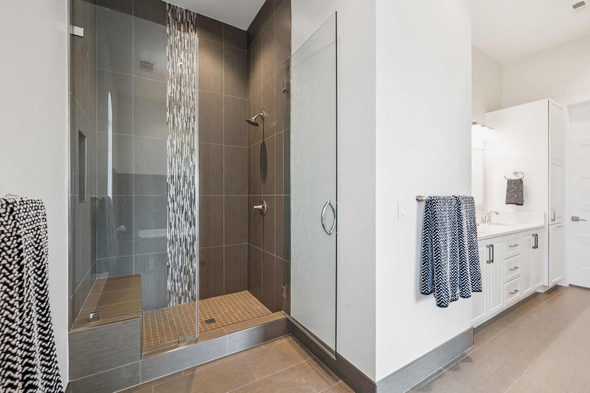 2800 Lakeside Parkway 1502