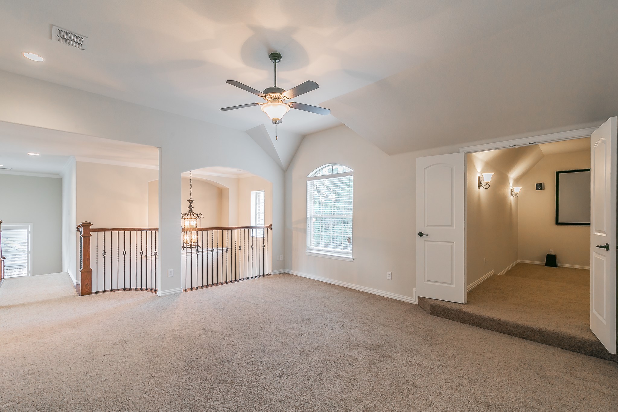 2732 Waverley Drive