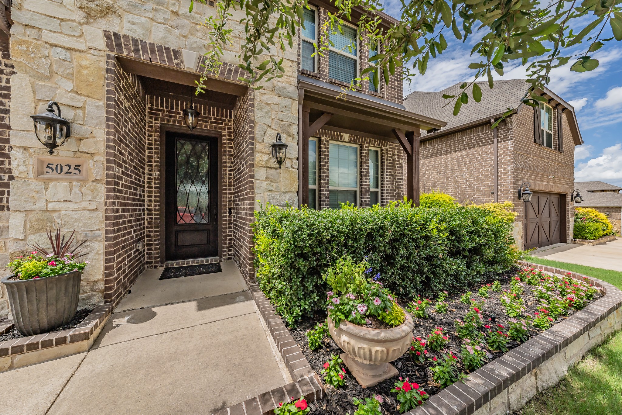 5025 Stockwhip Drive