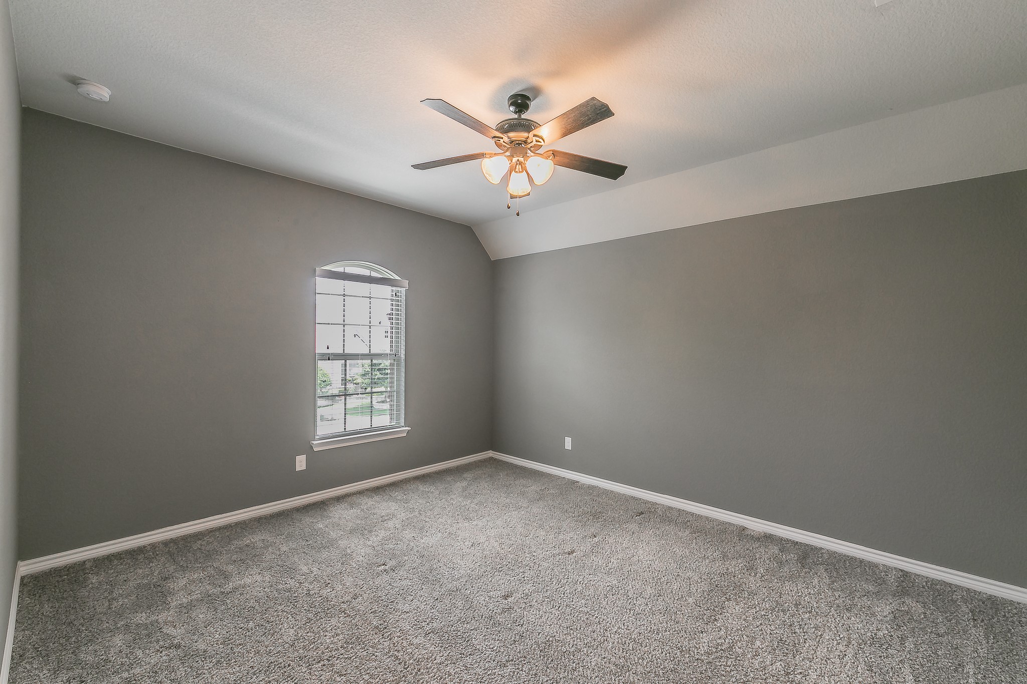 5025 Stockwhip Drive