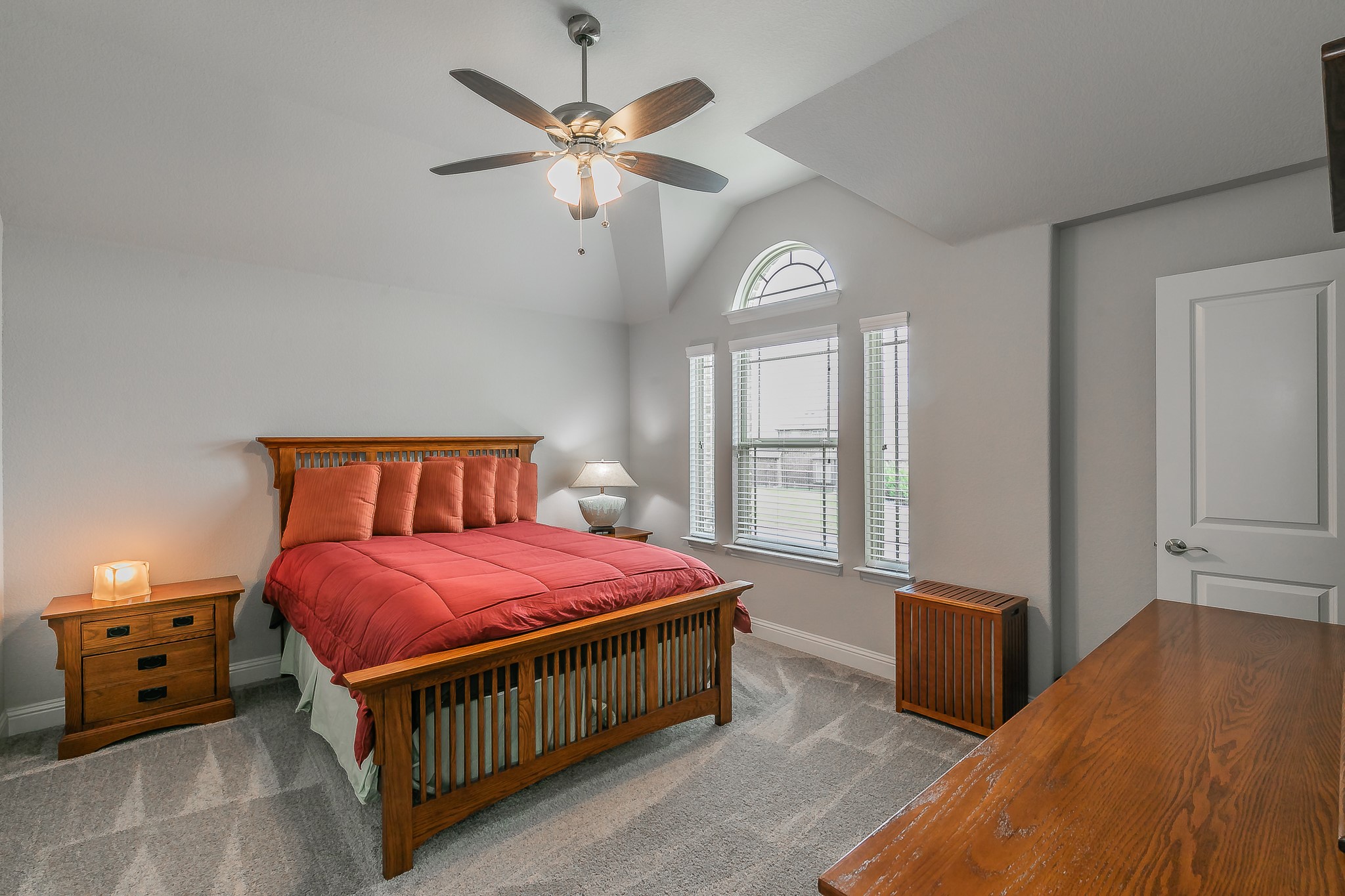 4117 Frontera Vista Drive