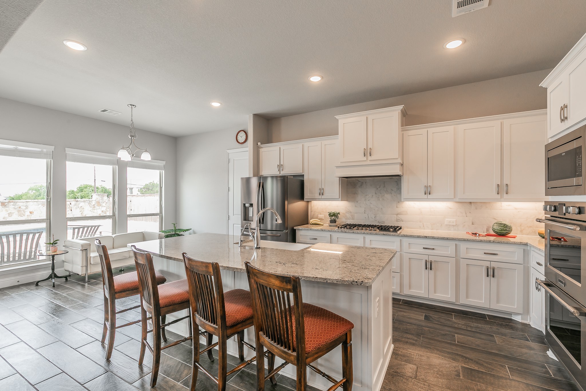 4117 Frontera Vista Drive