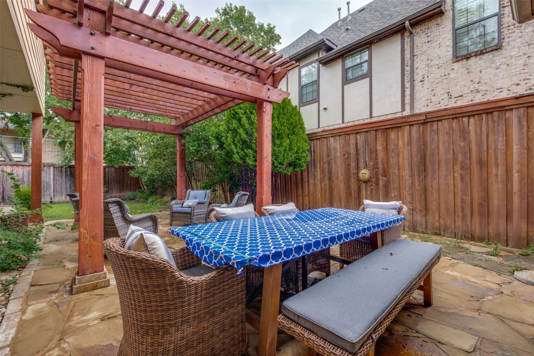 6111 Palo Pinto Avenue