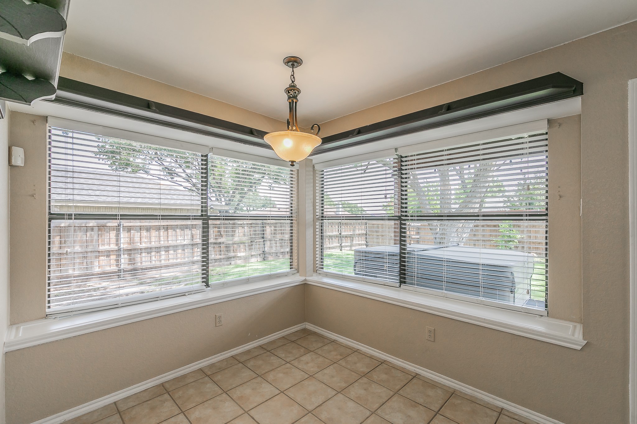 4804 Peach Tree Lane