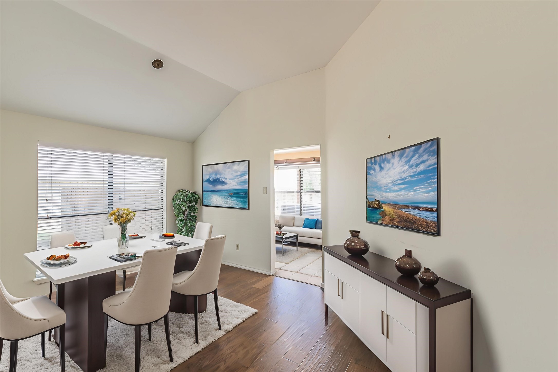 4804 Peach Tree Lane