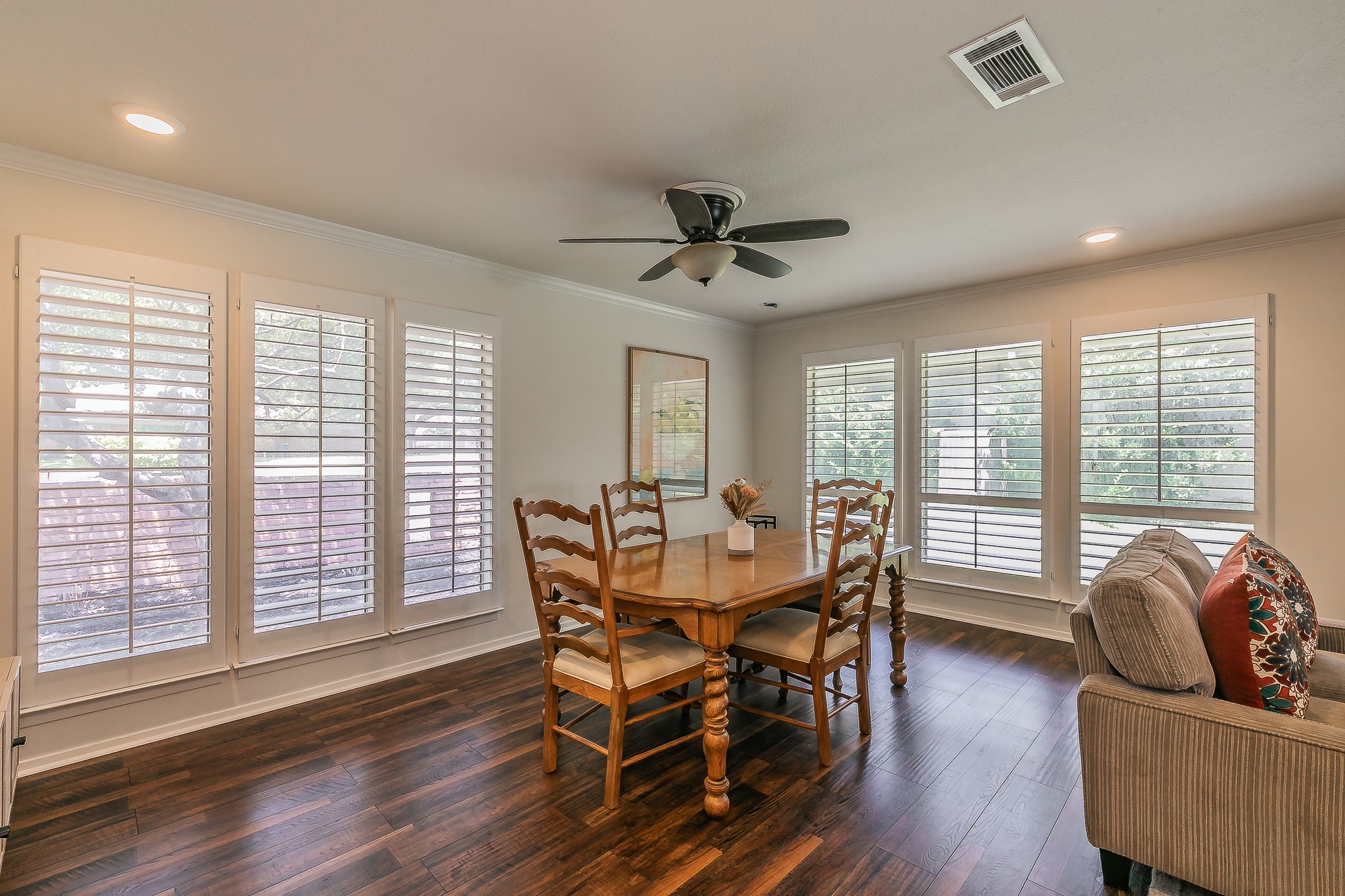 31 Bounty Road E