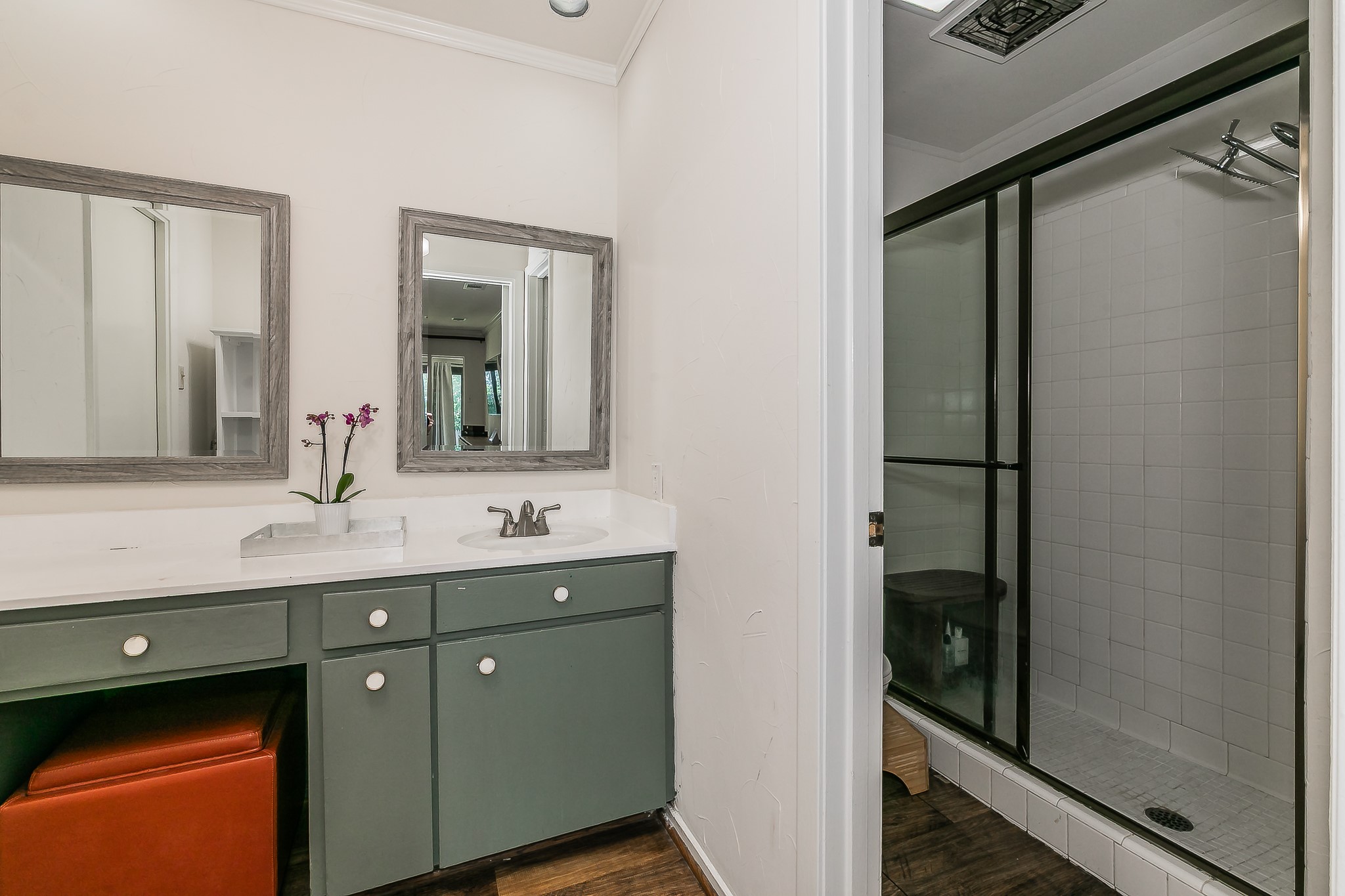 31 Bounty Road E
