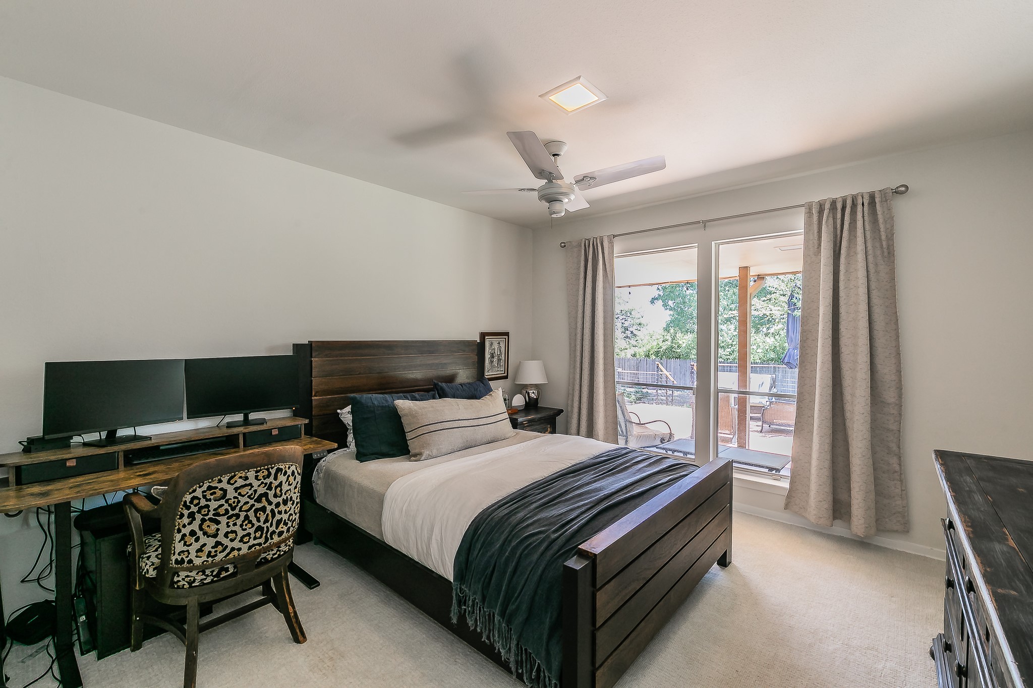 31 Bounty Road E