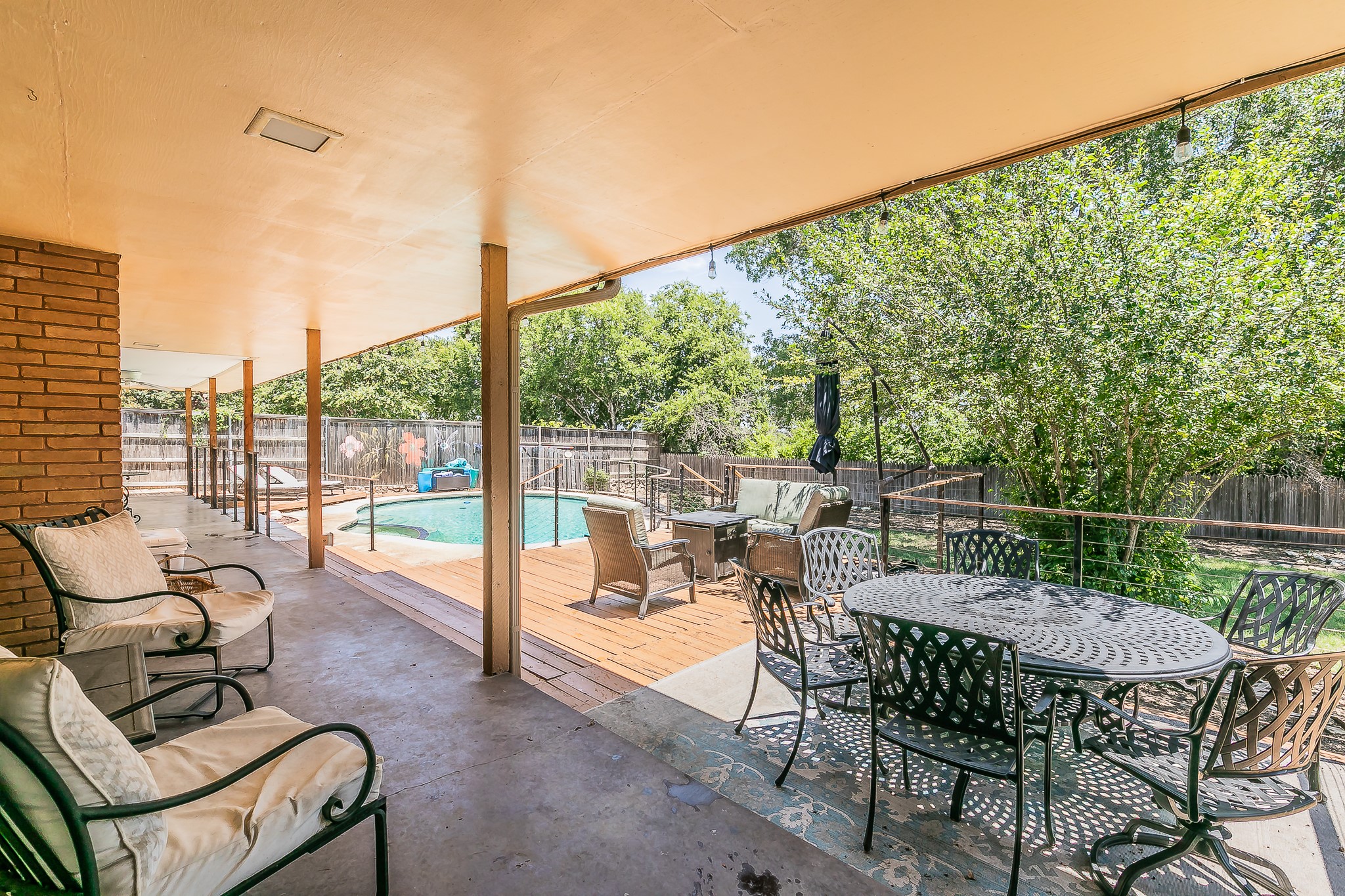 31 Bounty Road E
