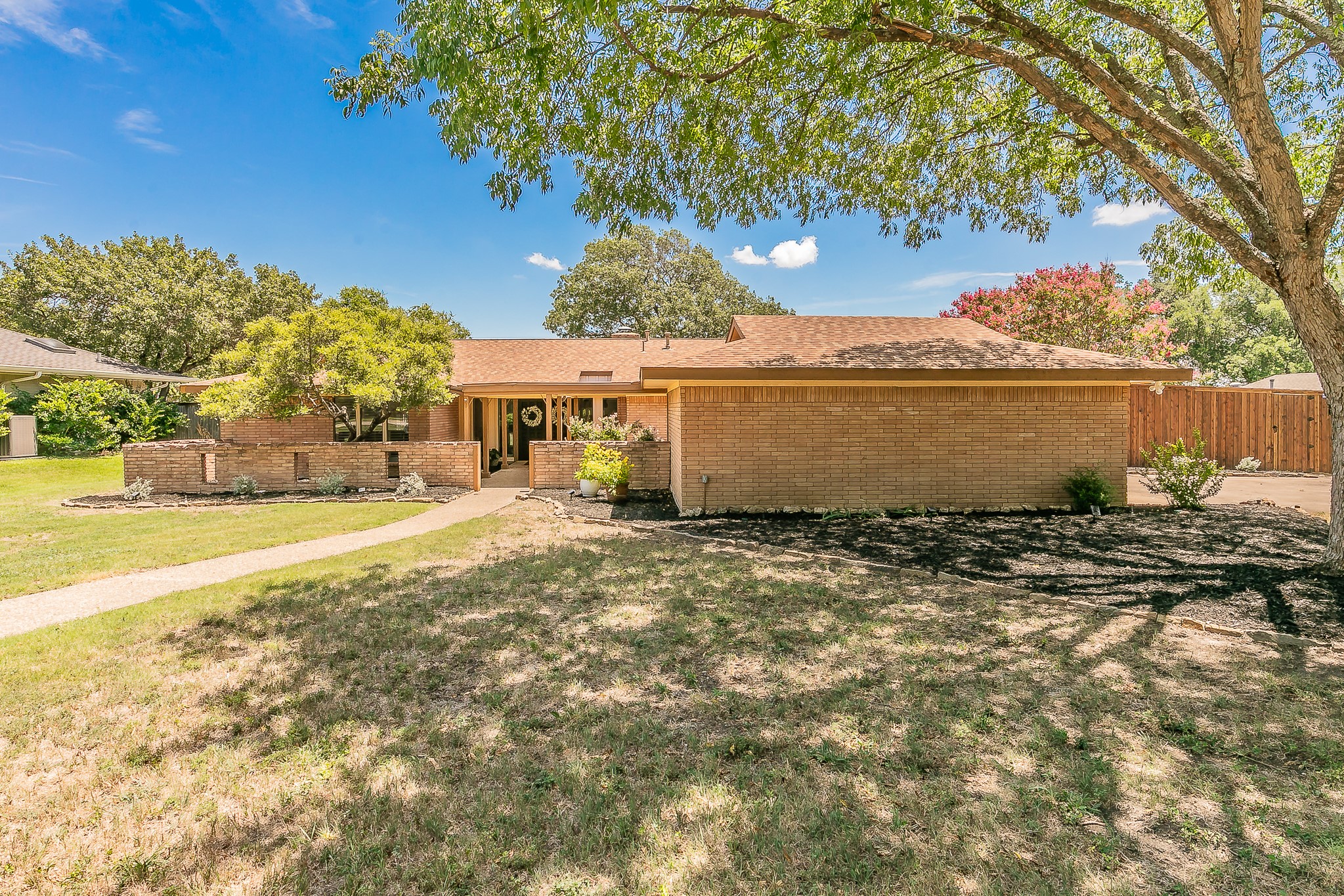 31 Bounty Road E