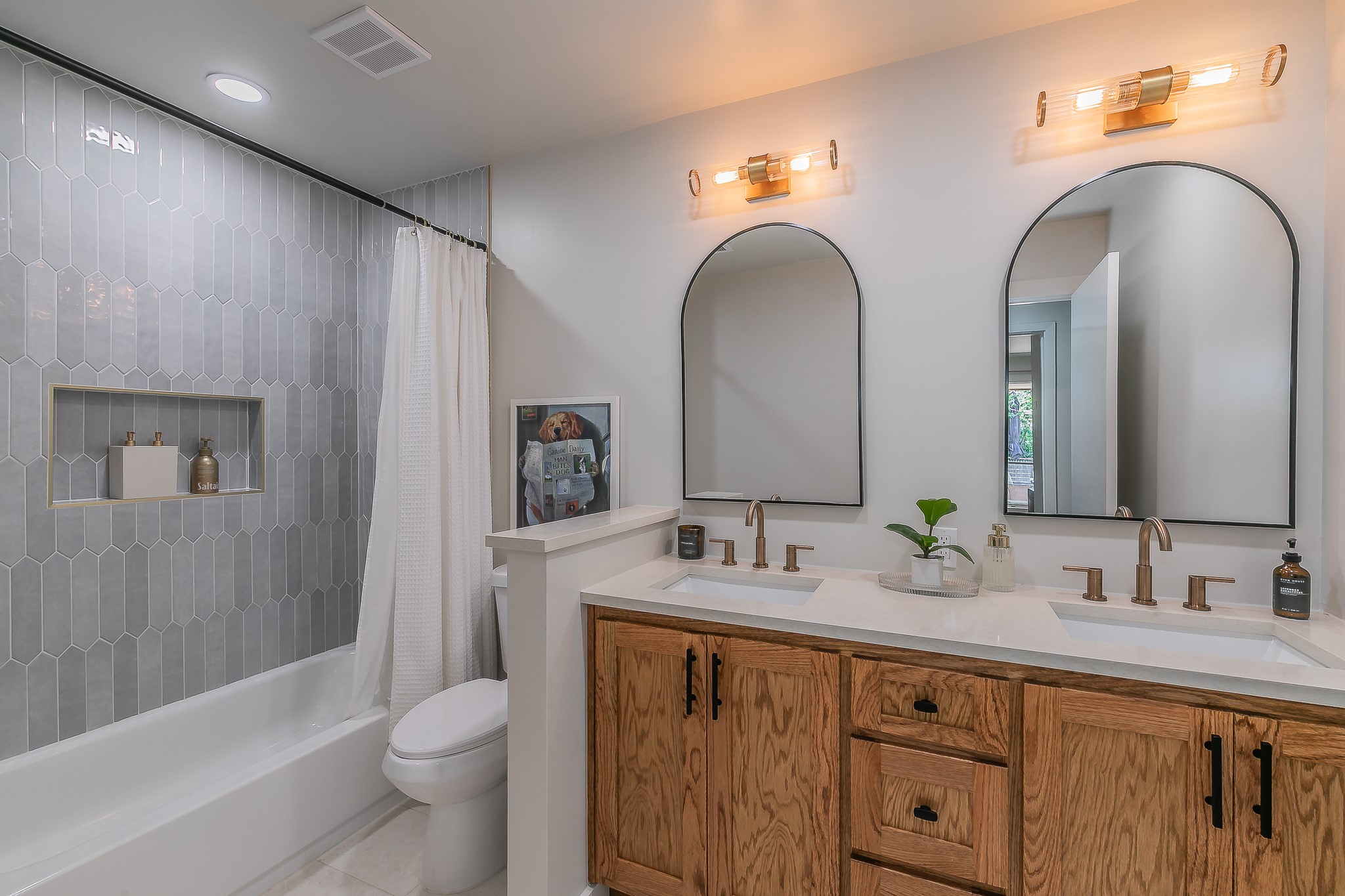 31 Bounty Road E