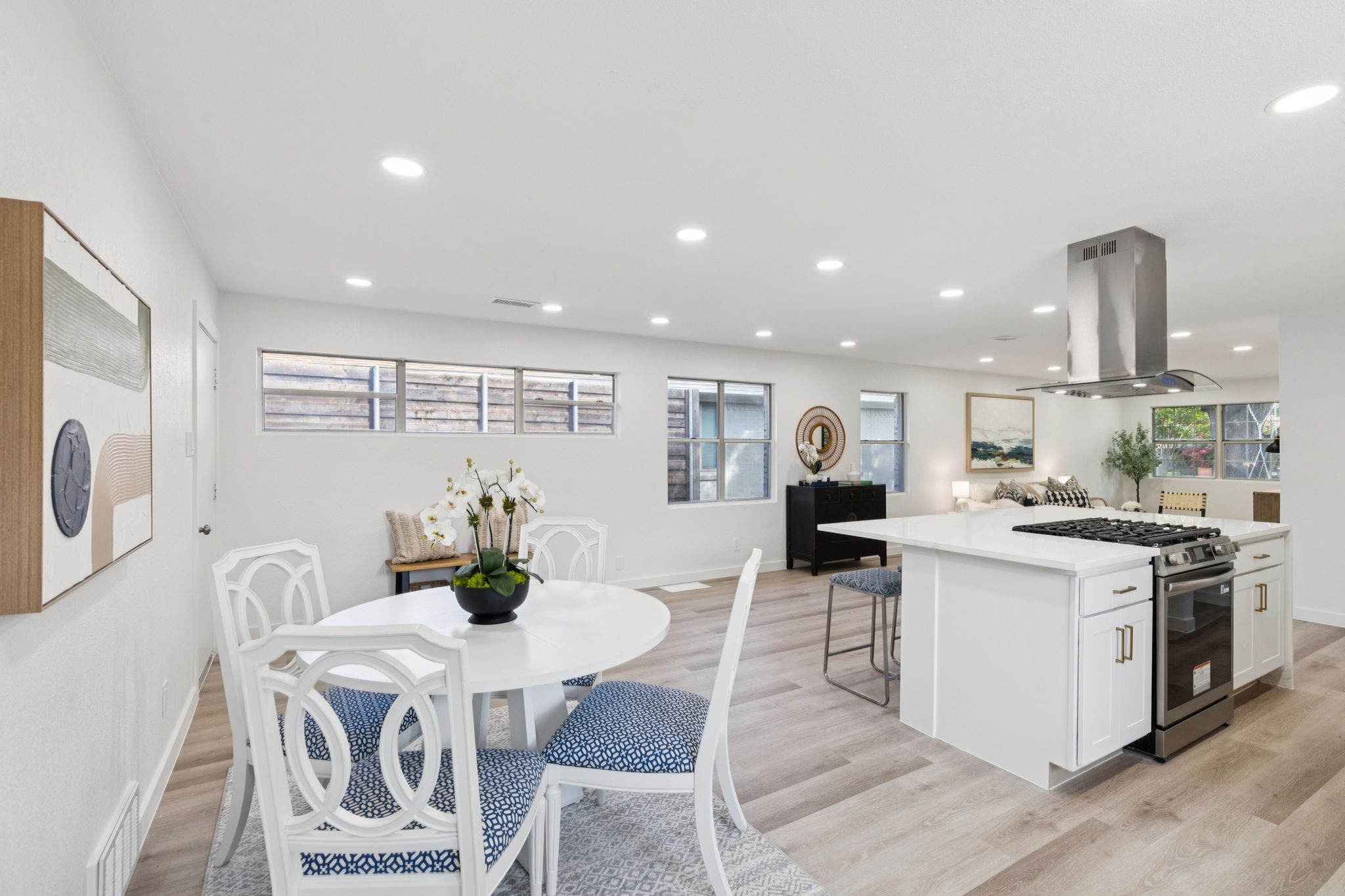 2124 Province Lane