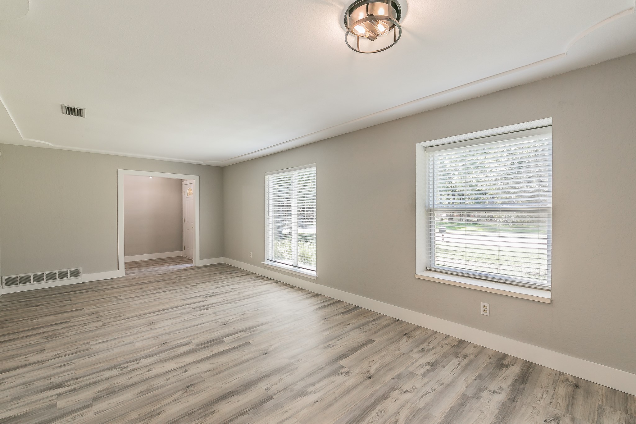 1812 Arthur Drive