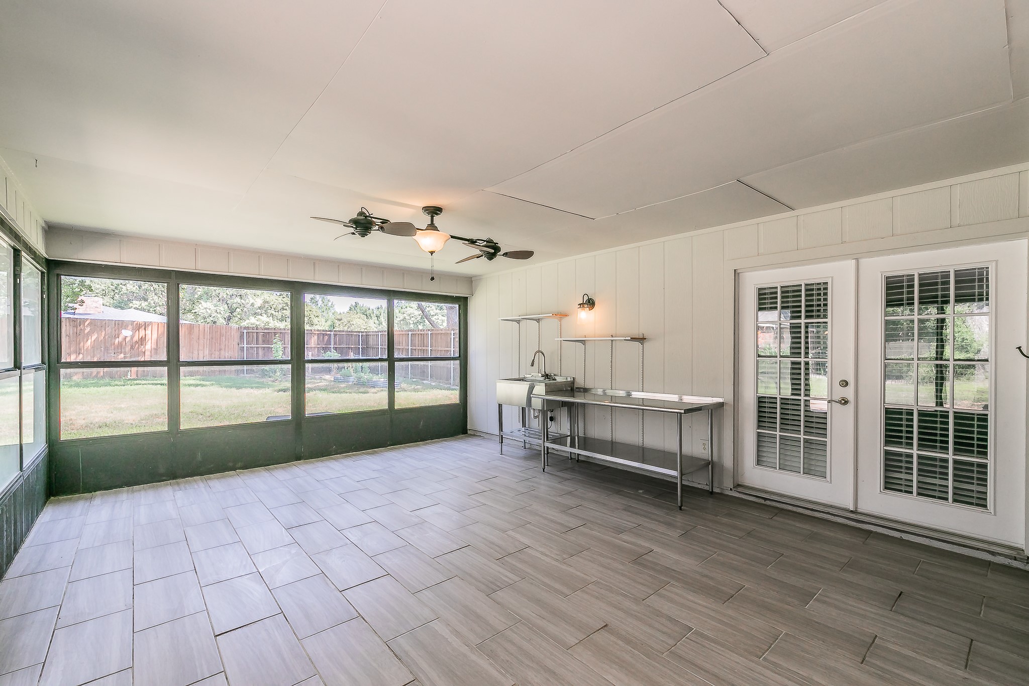 1812 Arthur Drive