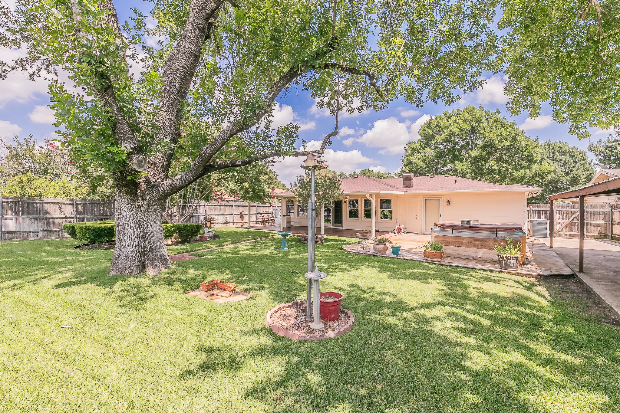 5828 Westcrest Drive W