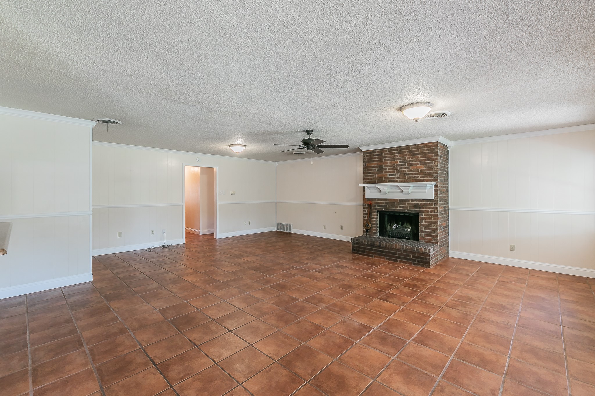 5828 Westcrest Drive W