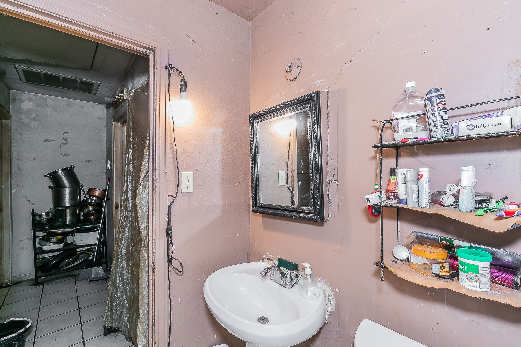 2100 N Riverside Drive