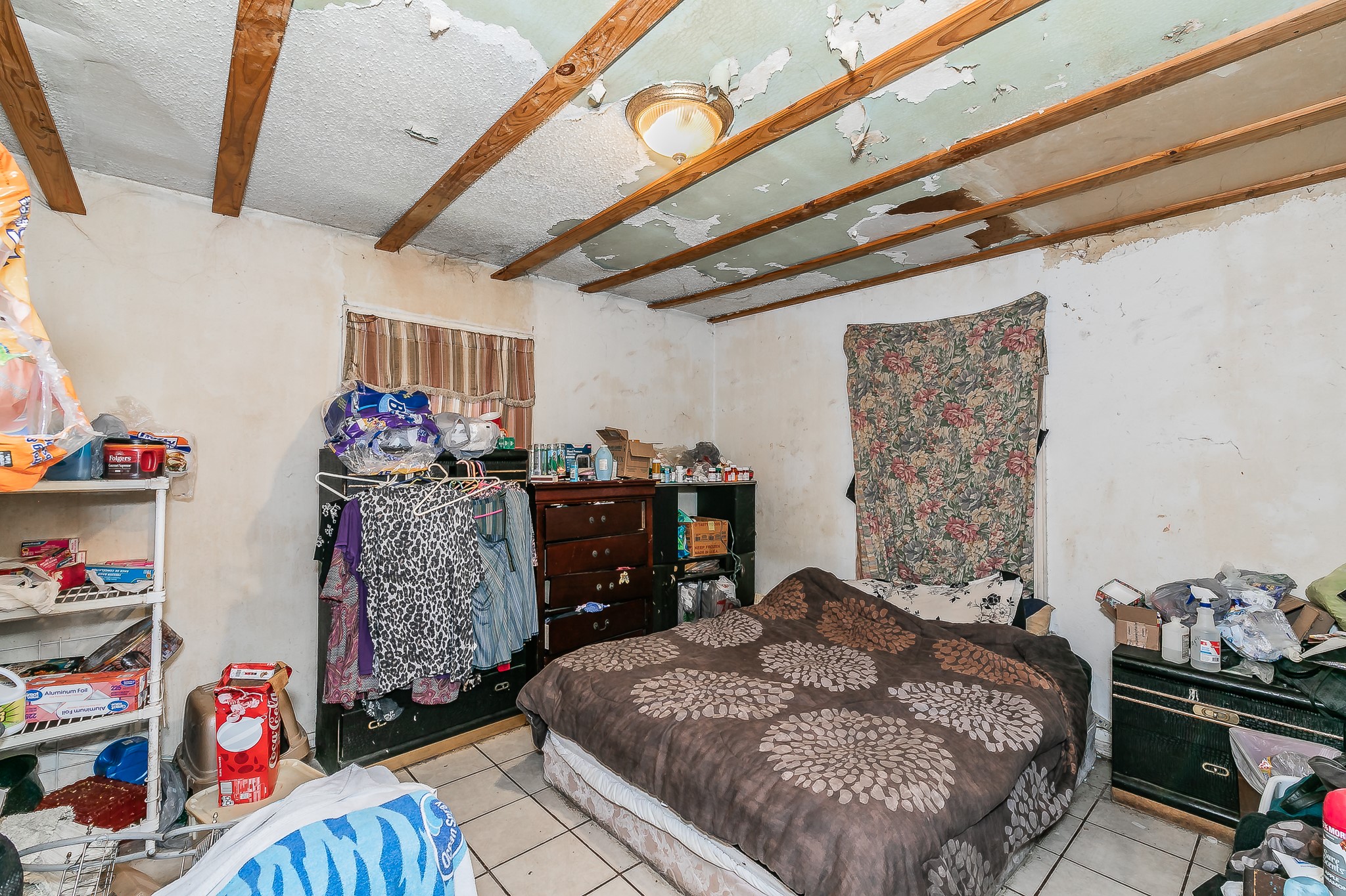 2100 N Riverside Drive