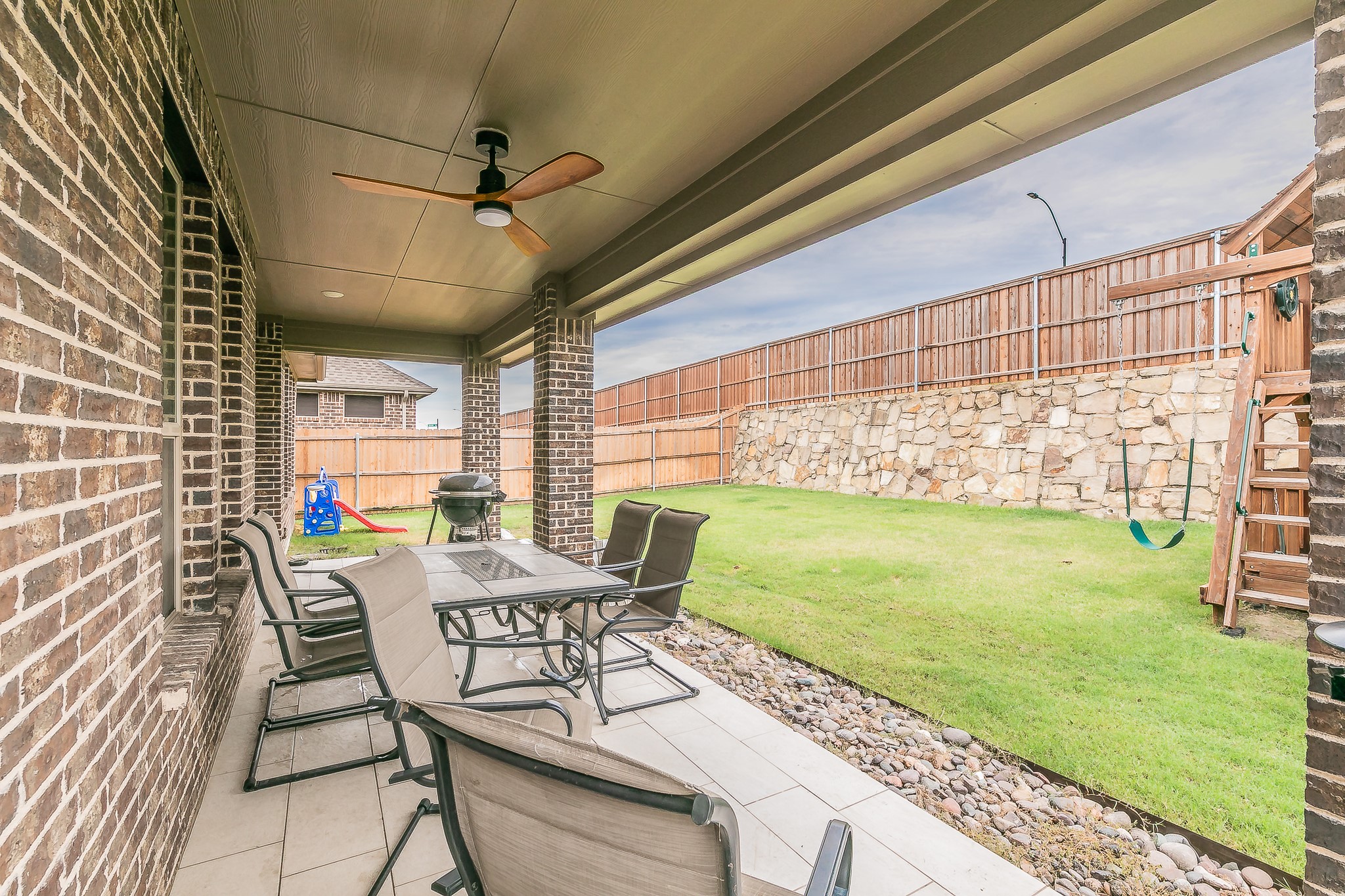 213 Gill Point Lane