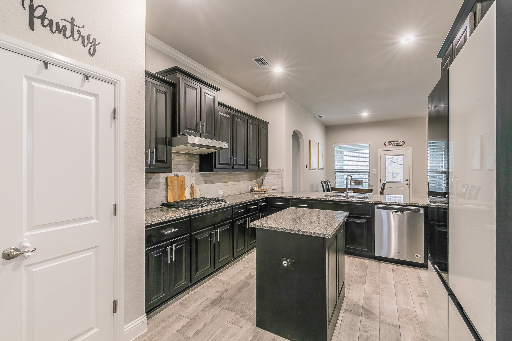 213 Gill Point Lane