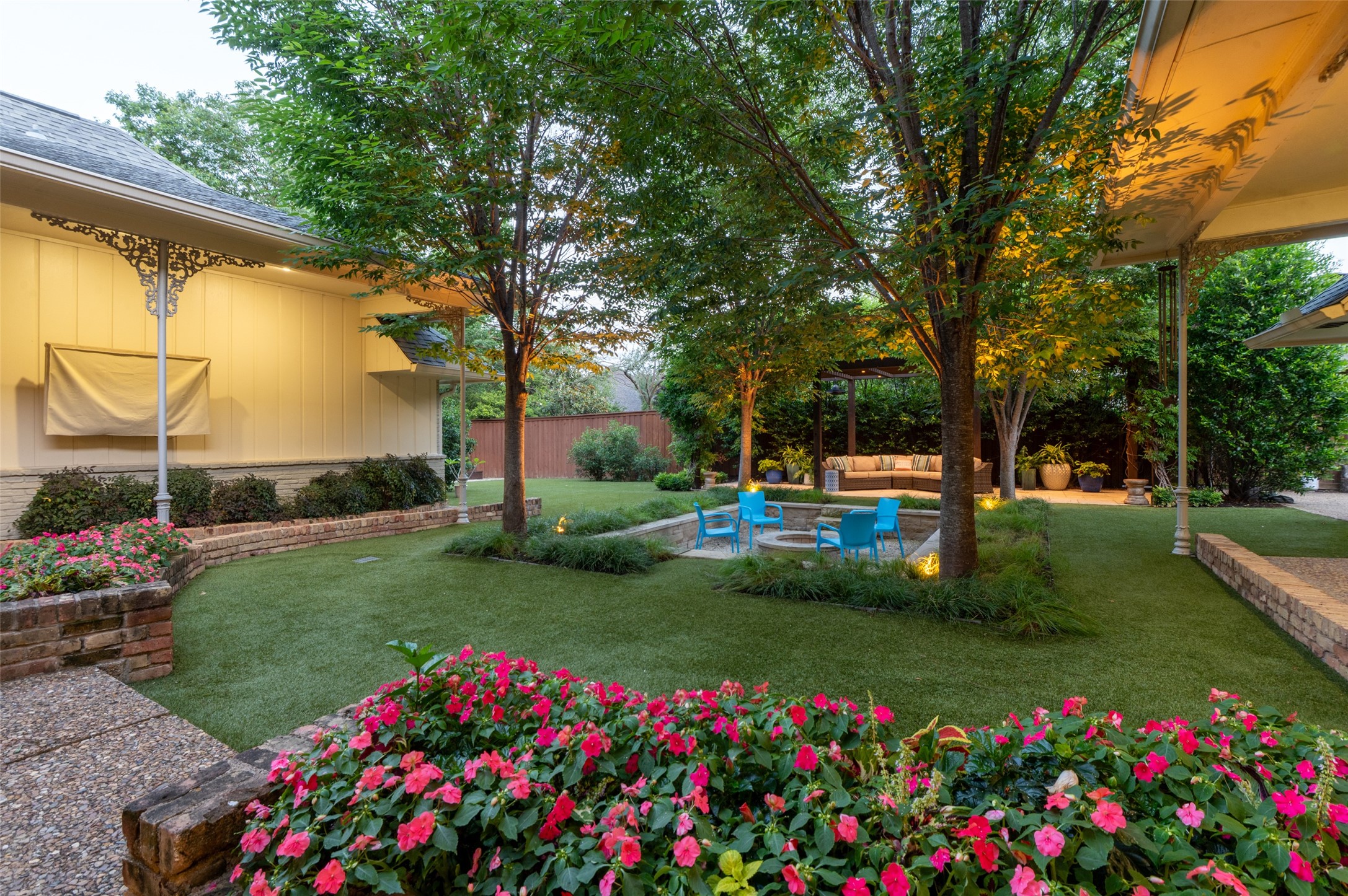 7212 Stefani Drive