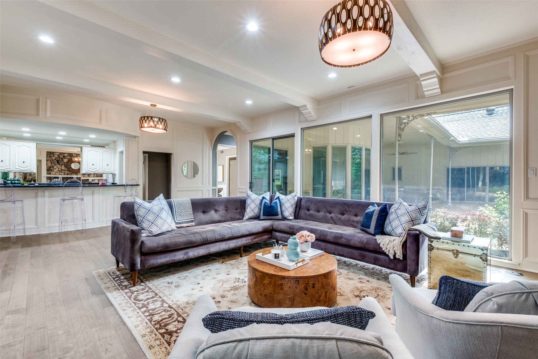 7212 Stefani Drive