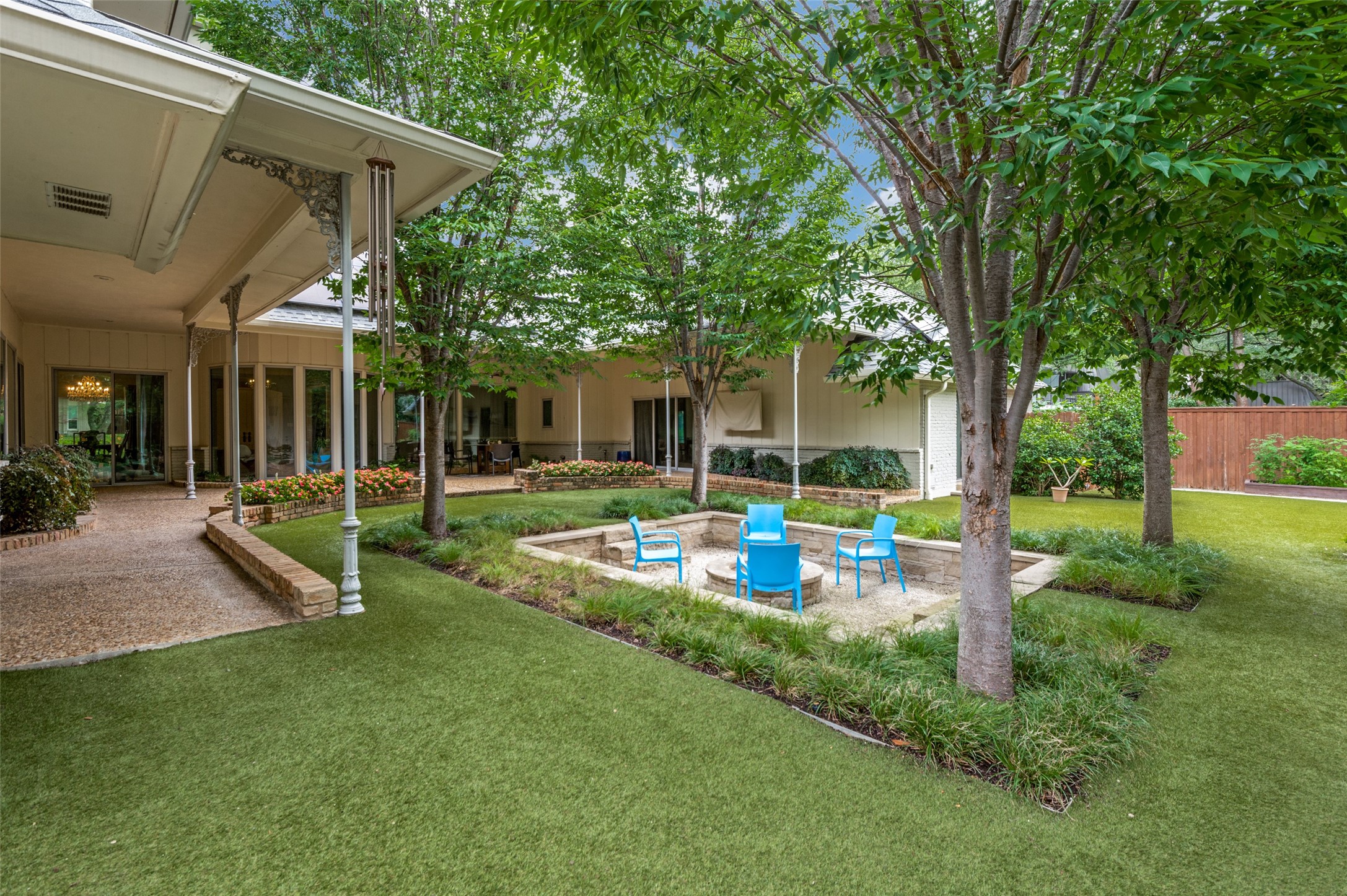 7212 Stefani Drive