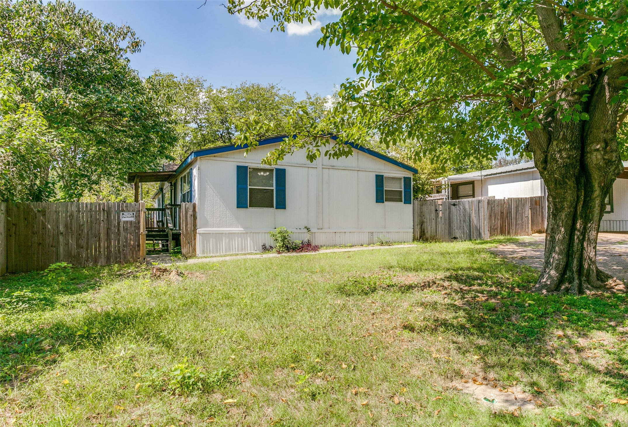 1720 Hilltop Lane