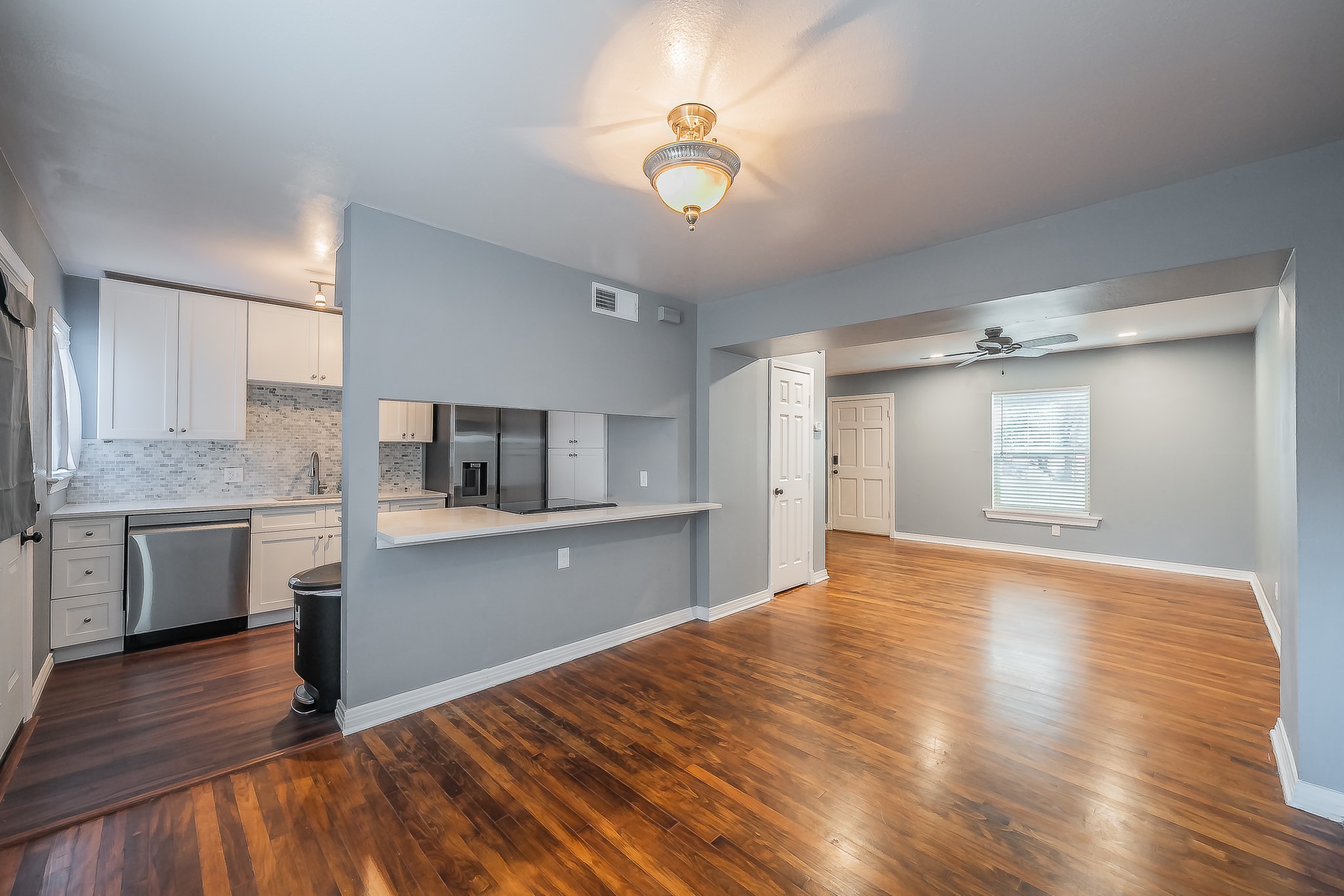 6341 Bordeaux Avenue