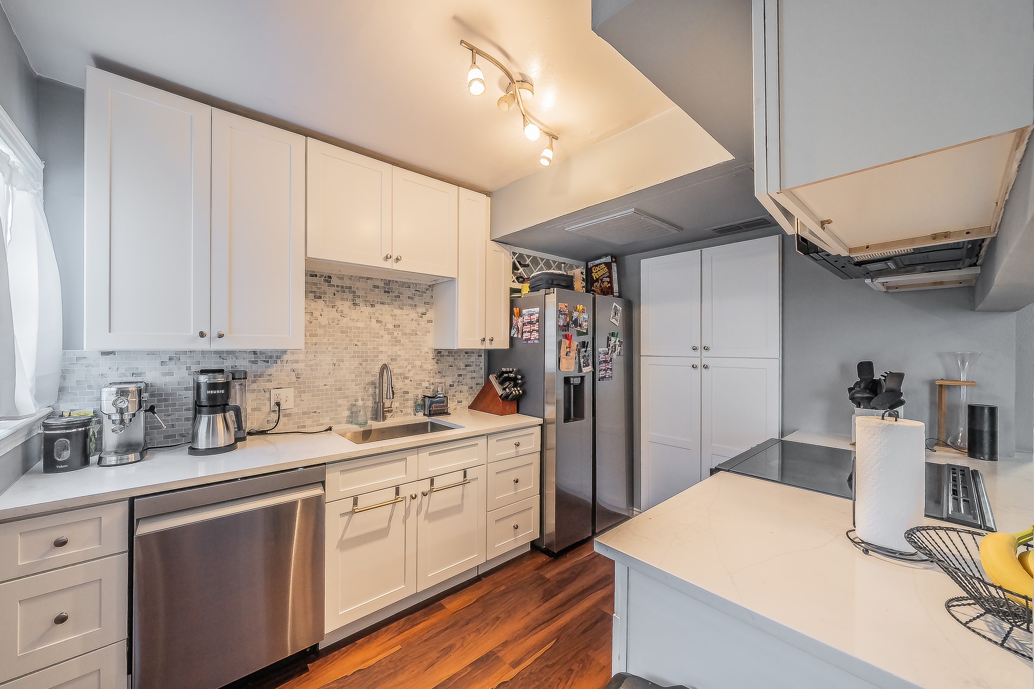 6341 Bordeaux Avenue