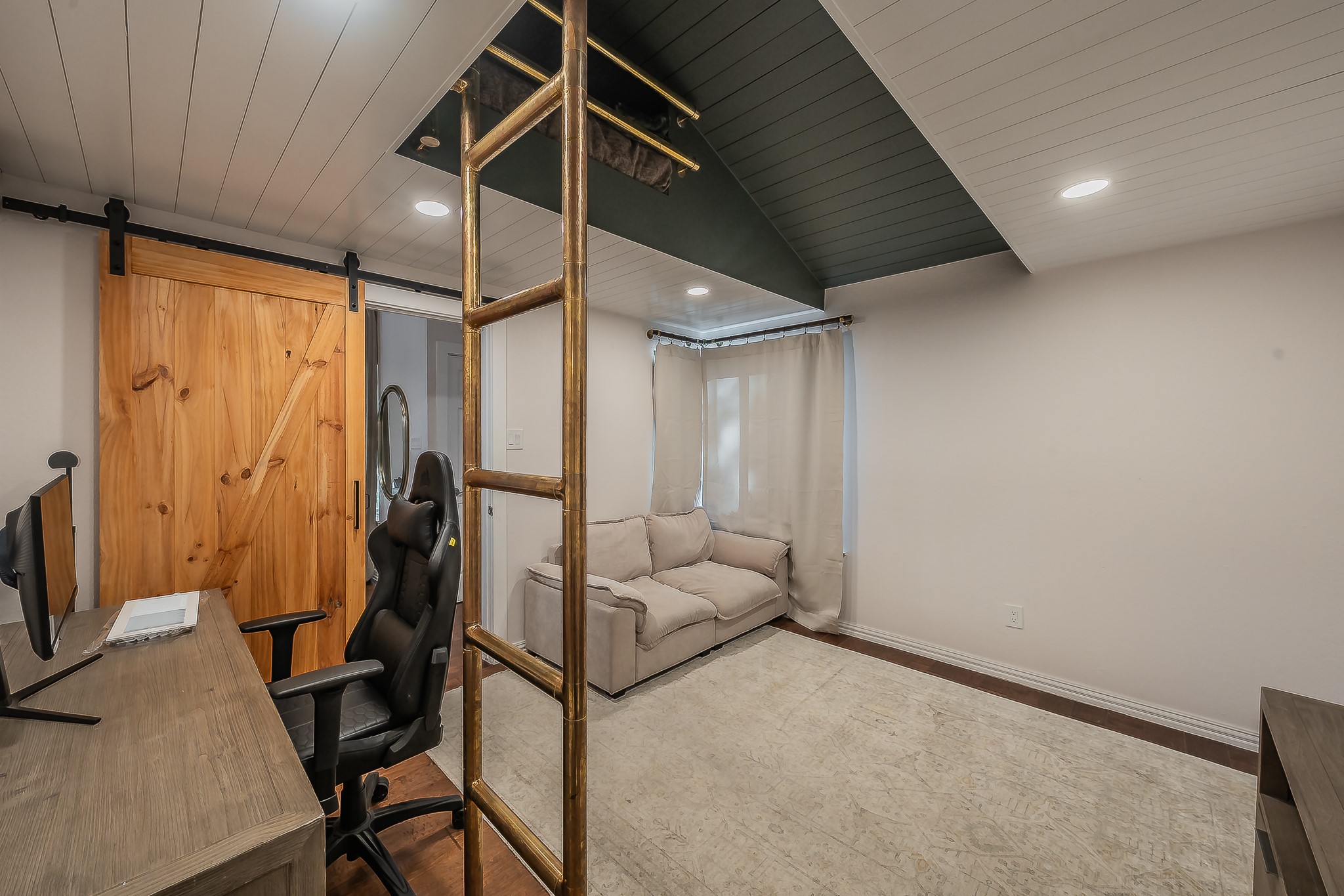 14151 Montfort Drive 332