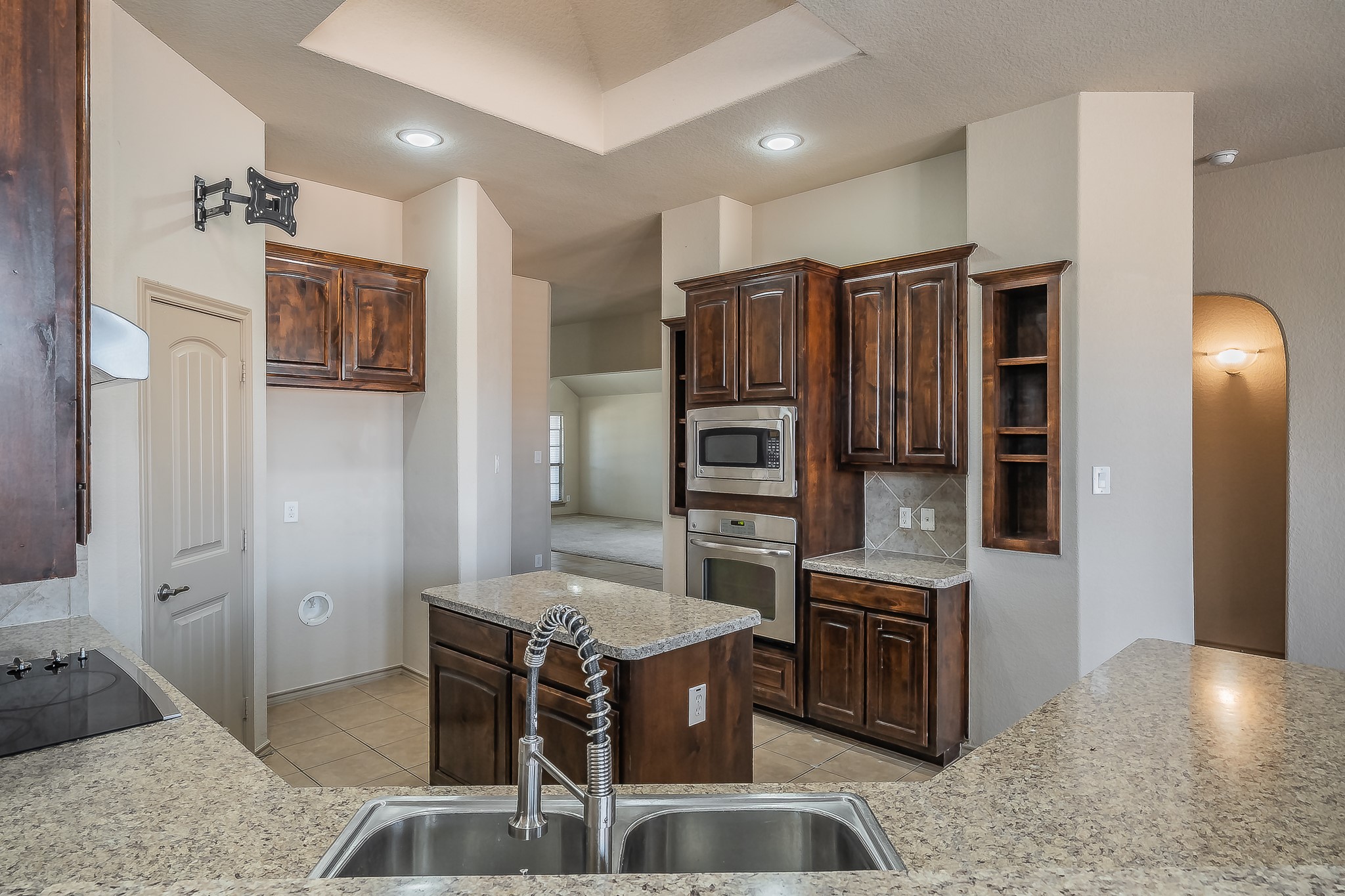 5960 Summerwood Drive