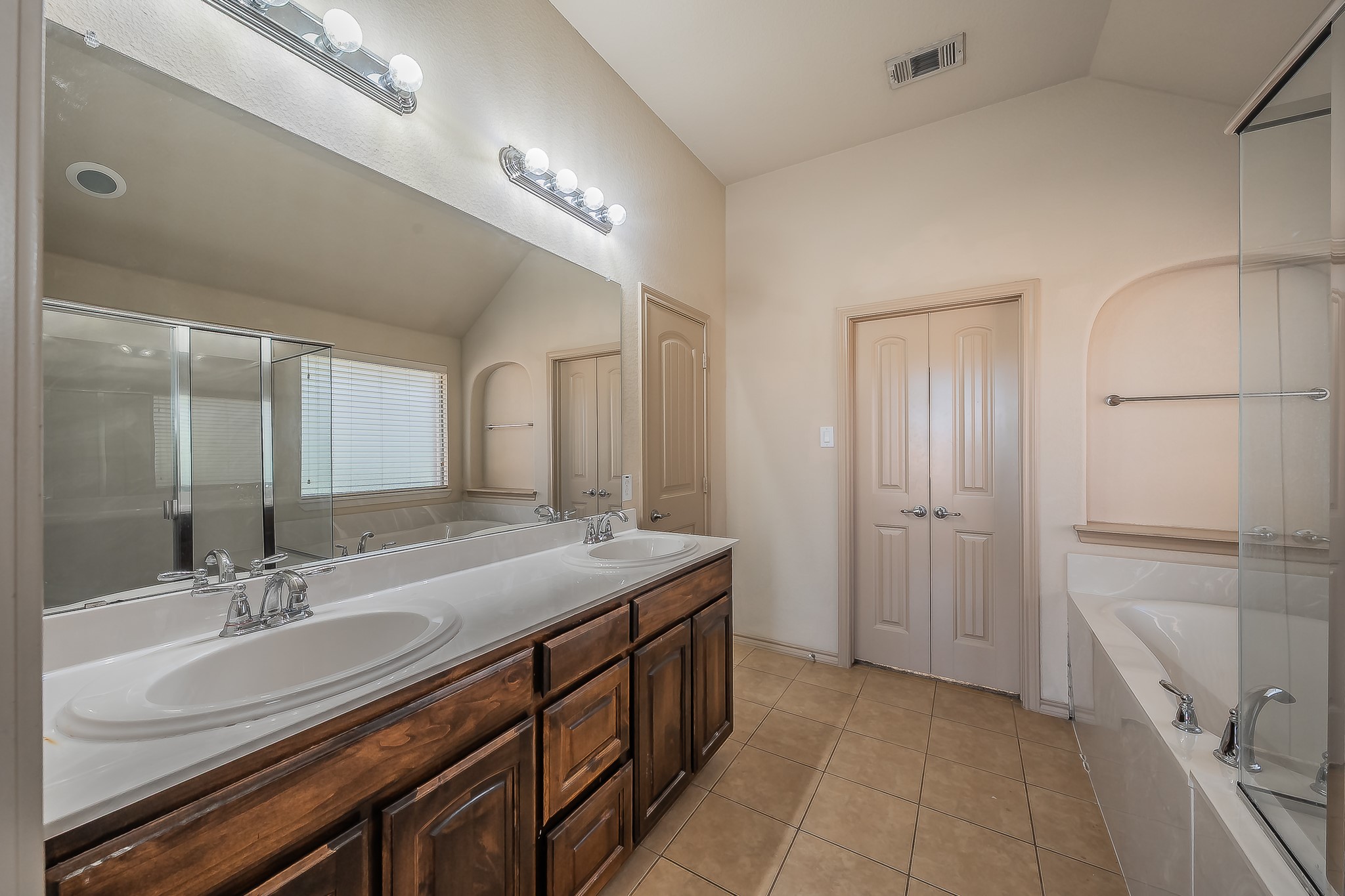 5960 Summerwood Drive