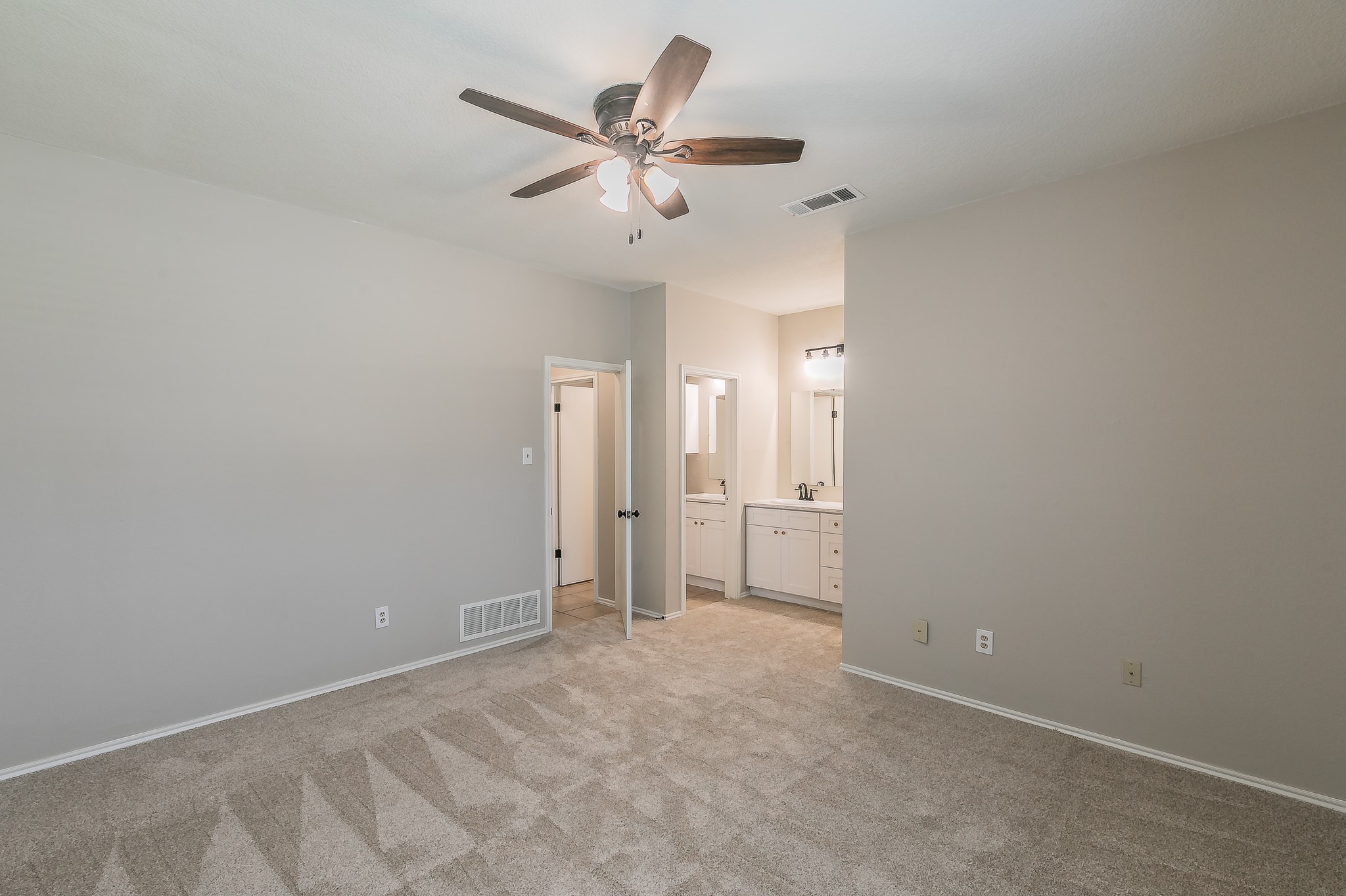 610 Canterbury Street