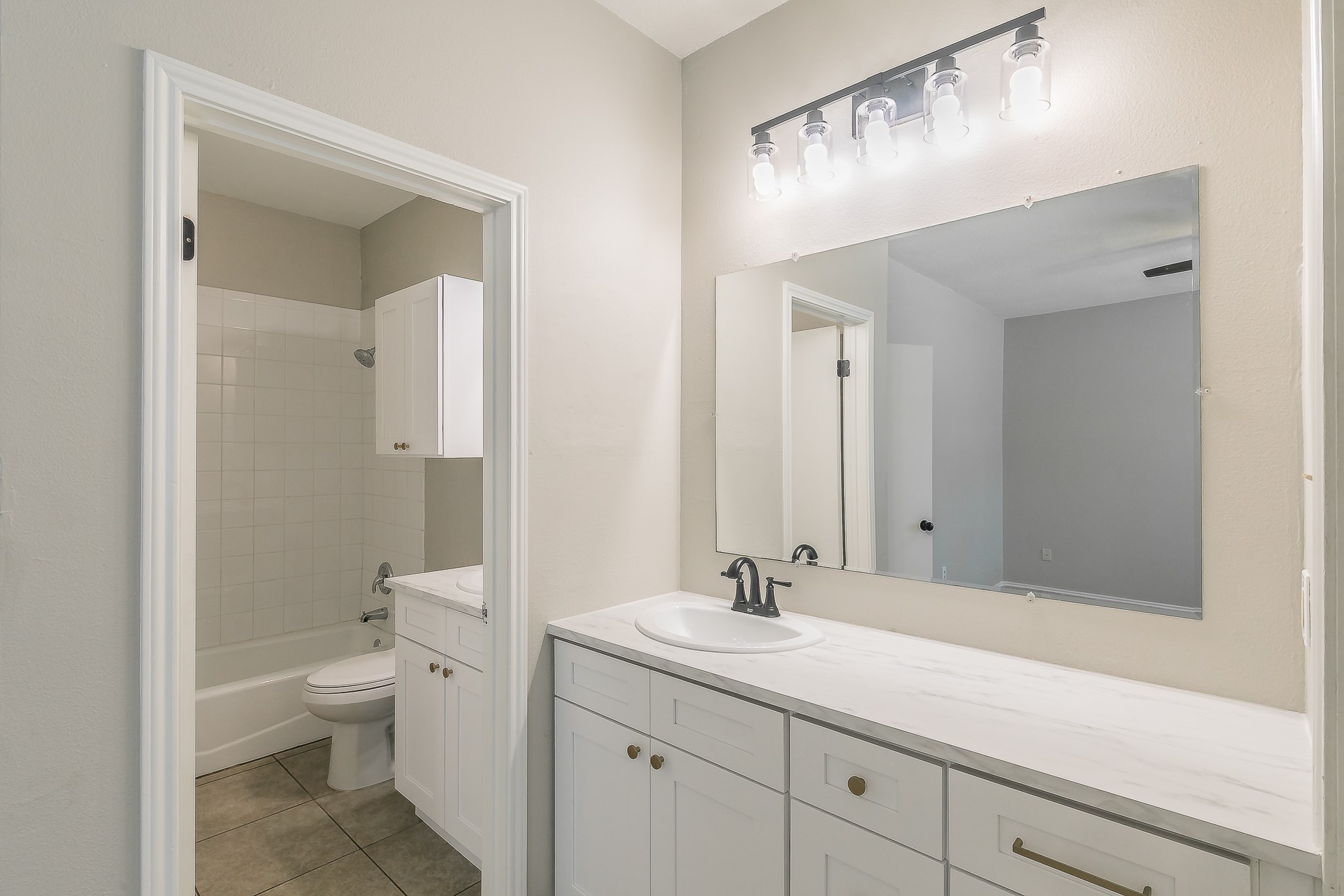 610 Canterbury Street