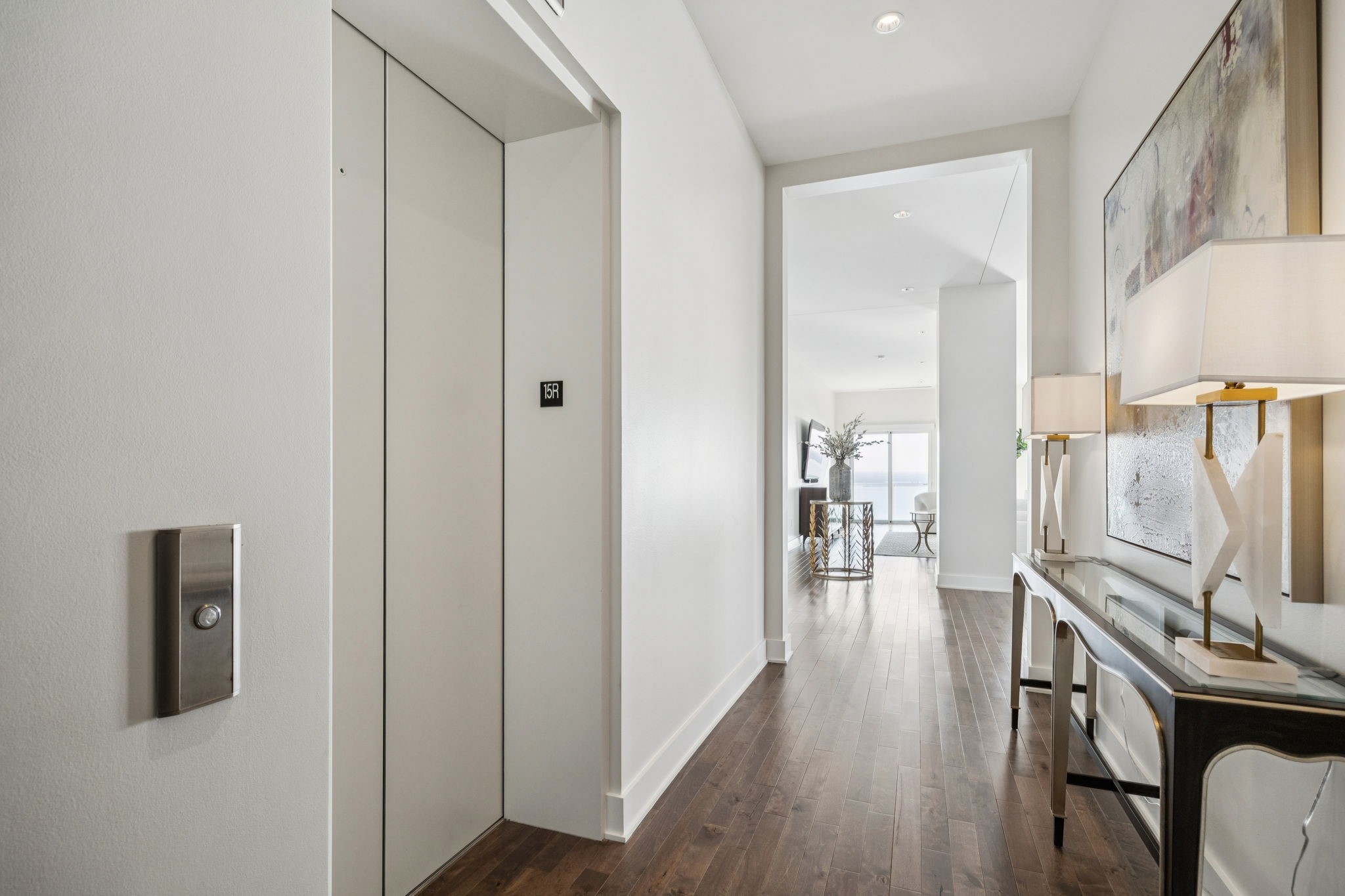 2800 Lakeside Parkway 1502