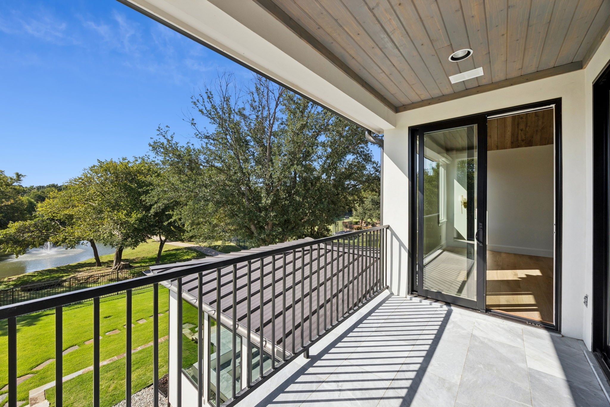 1847 Broken Bend Drive