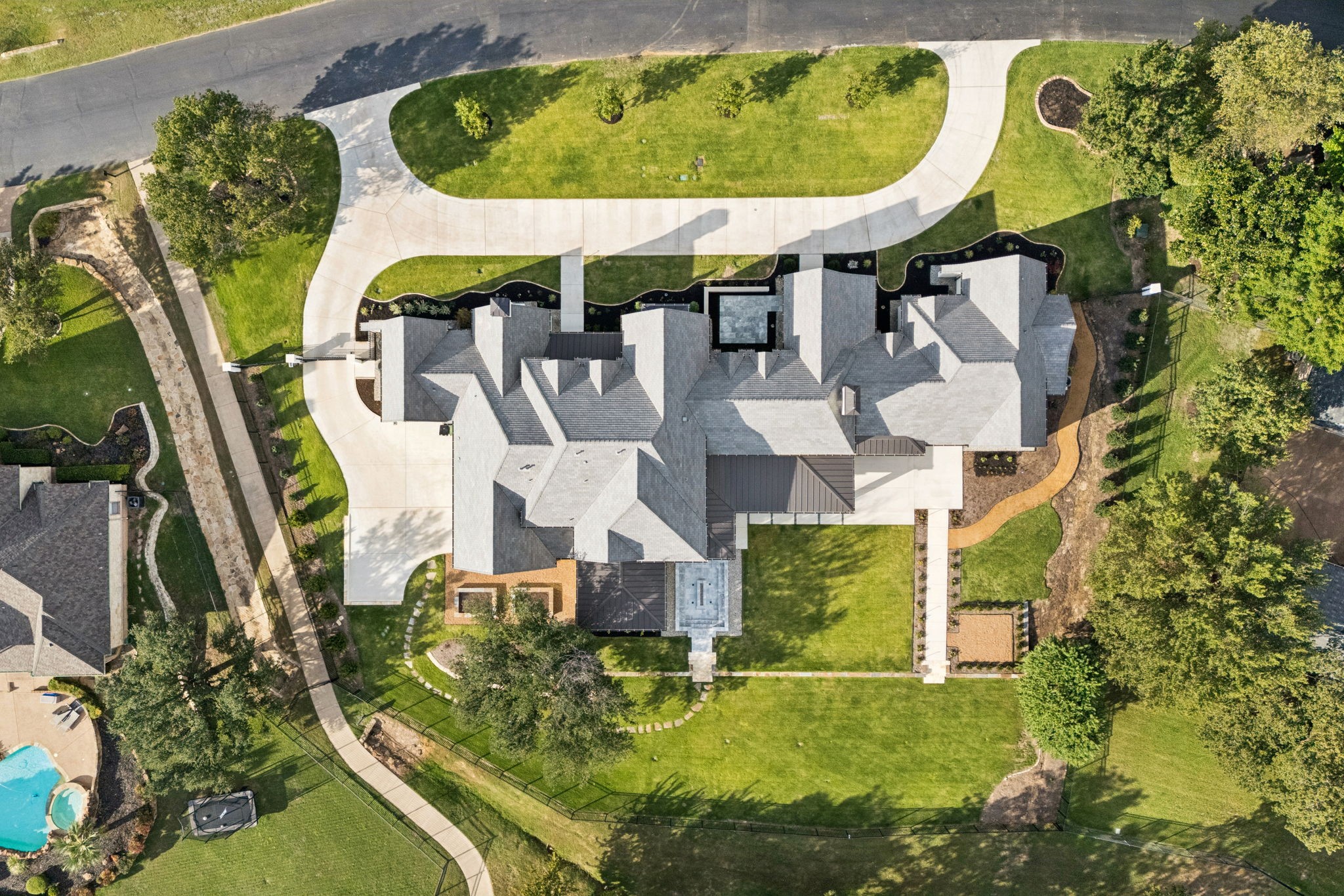 1847 Broken Bend Drive