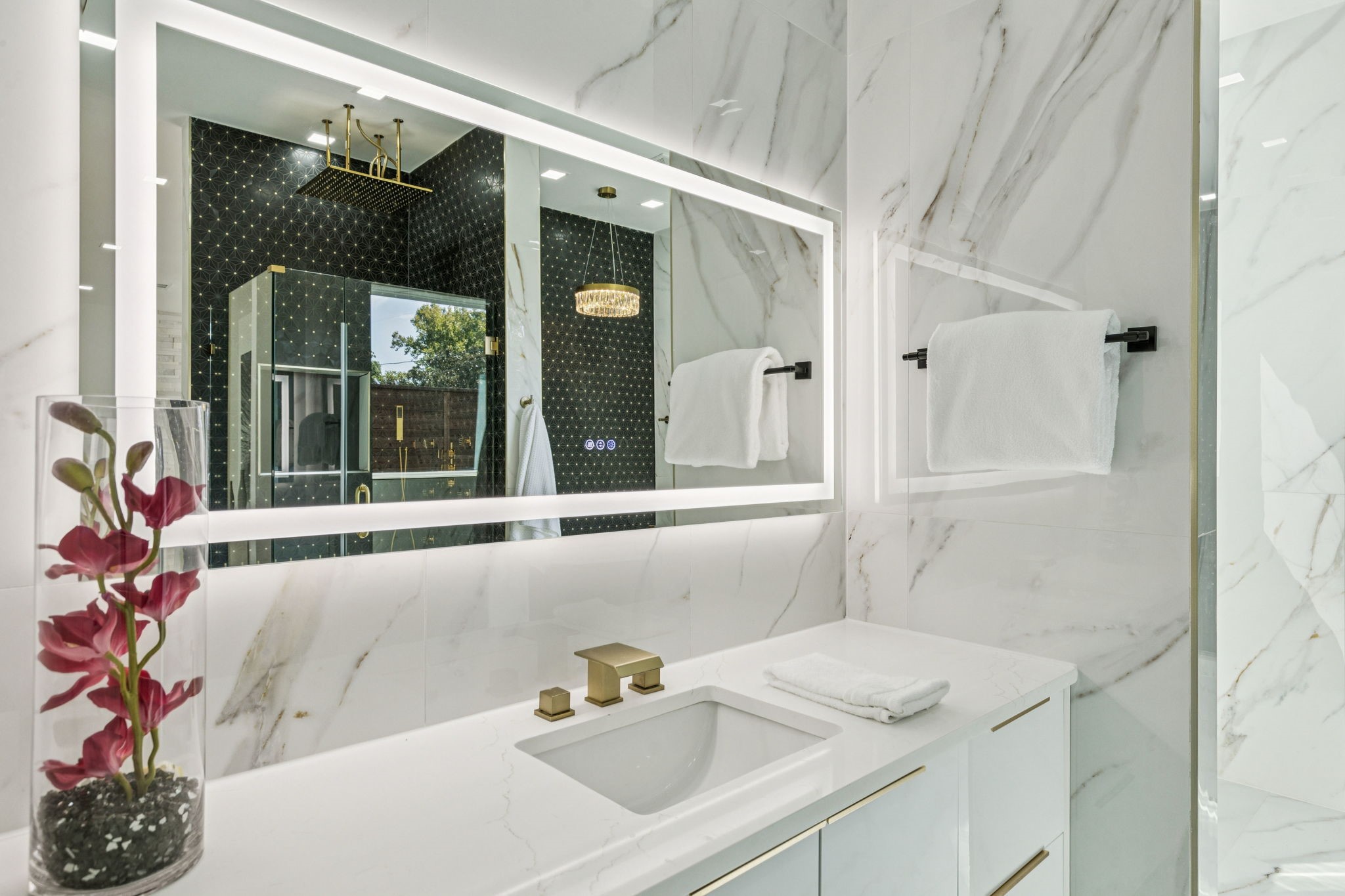 6118 Walnut Hill Lane