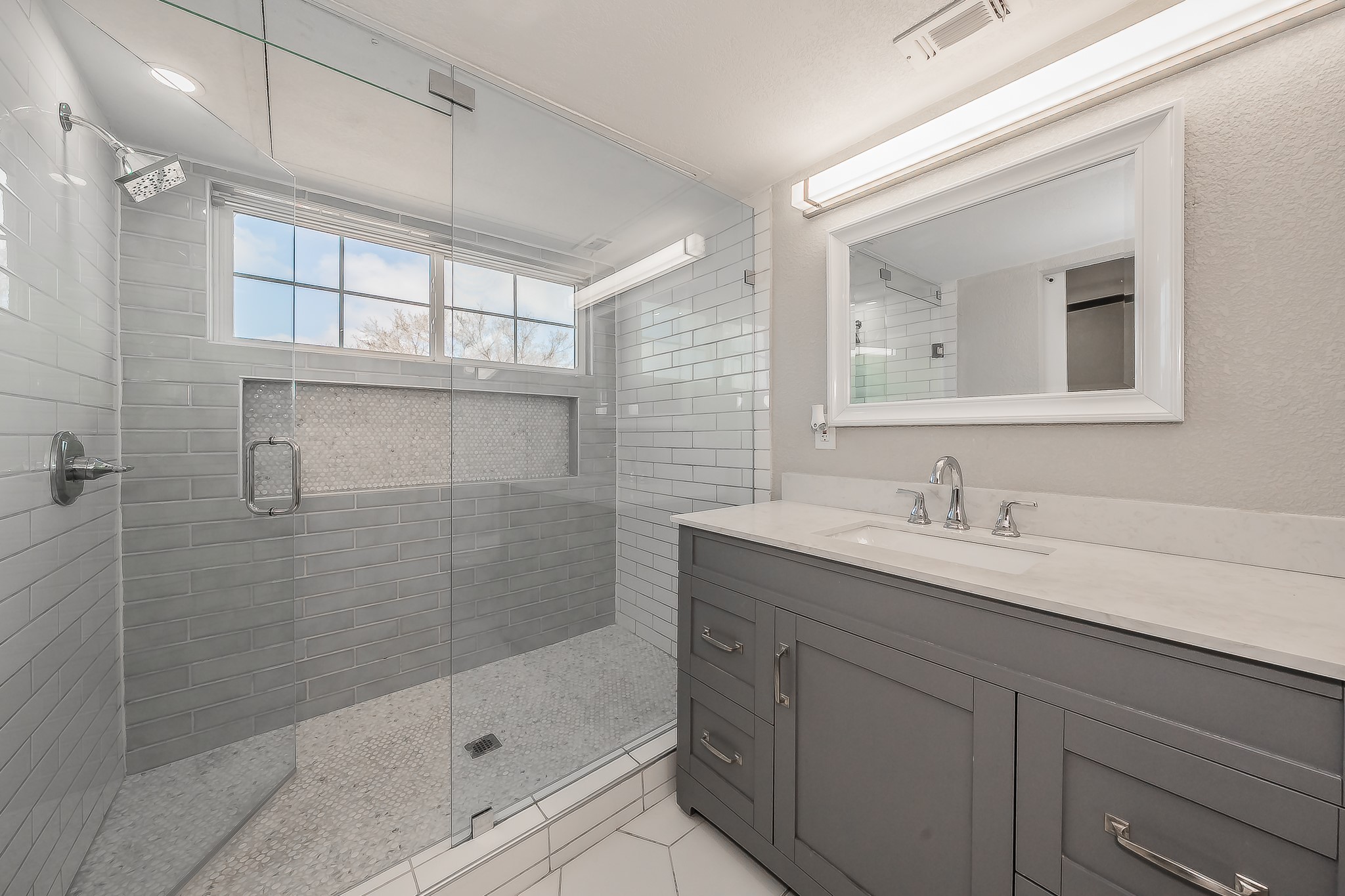 5757 Martel Avenue B08