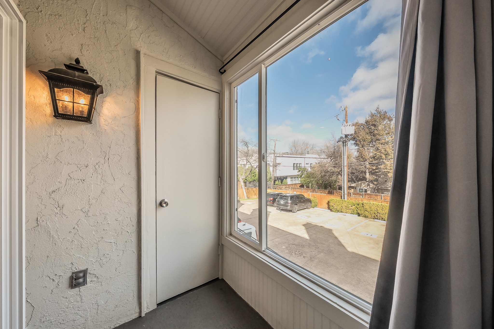 5757 Martel Avenue B08