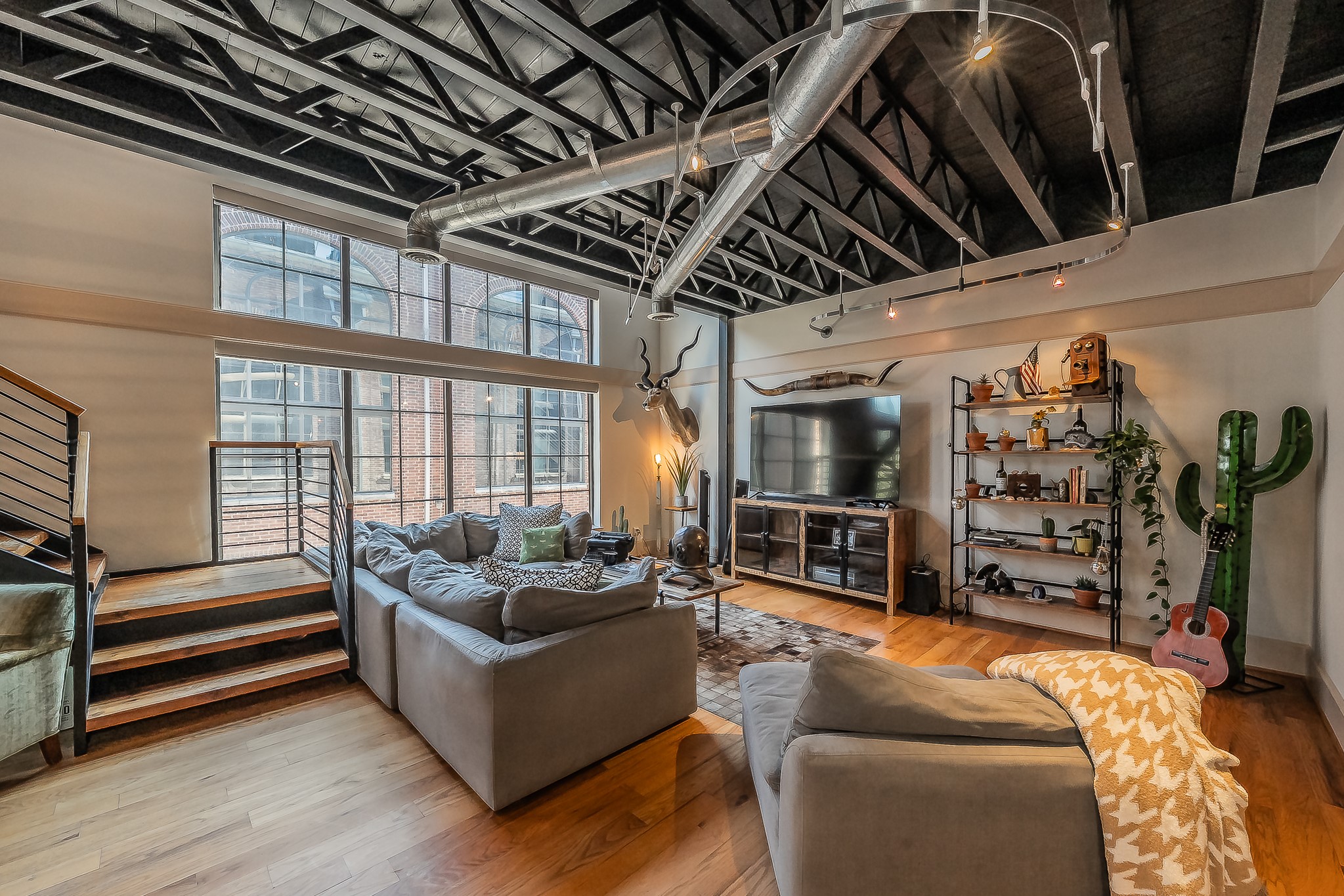 3911 Gilbert Avenue G