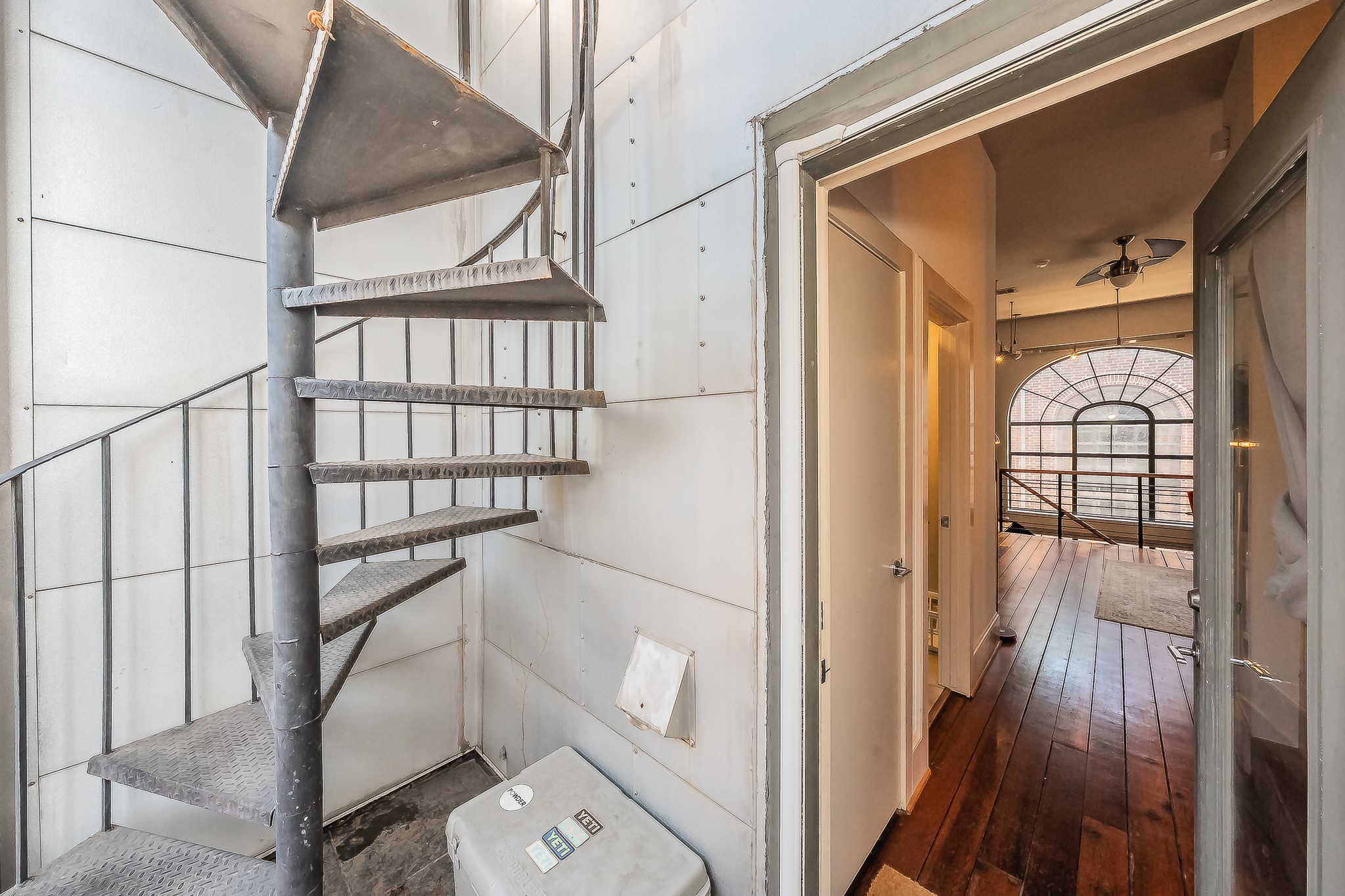 3911 Gilbert Avenue G