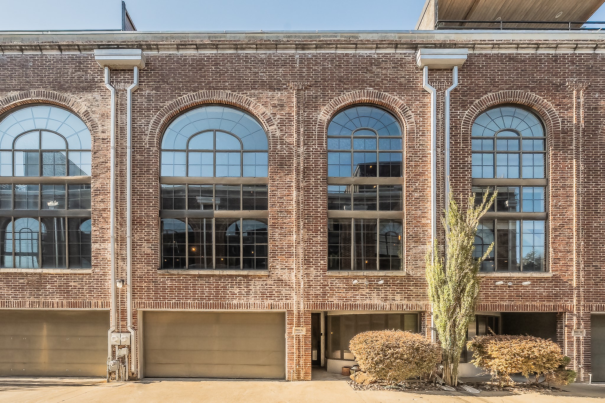 3911 Gilbert Avenue G