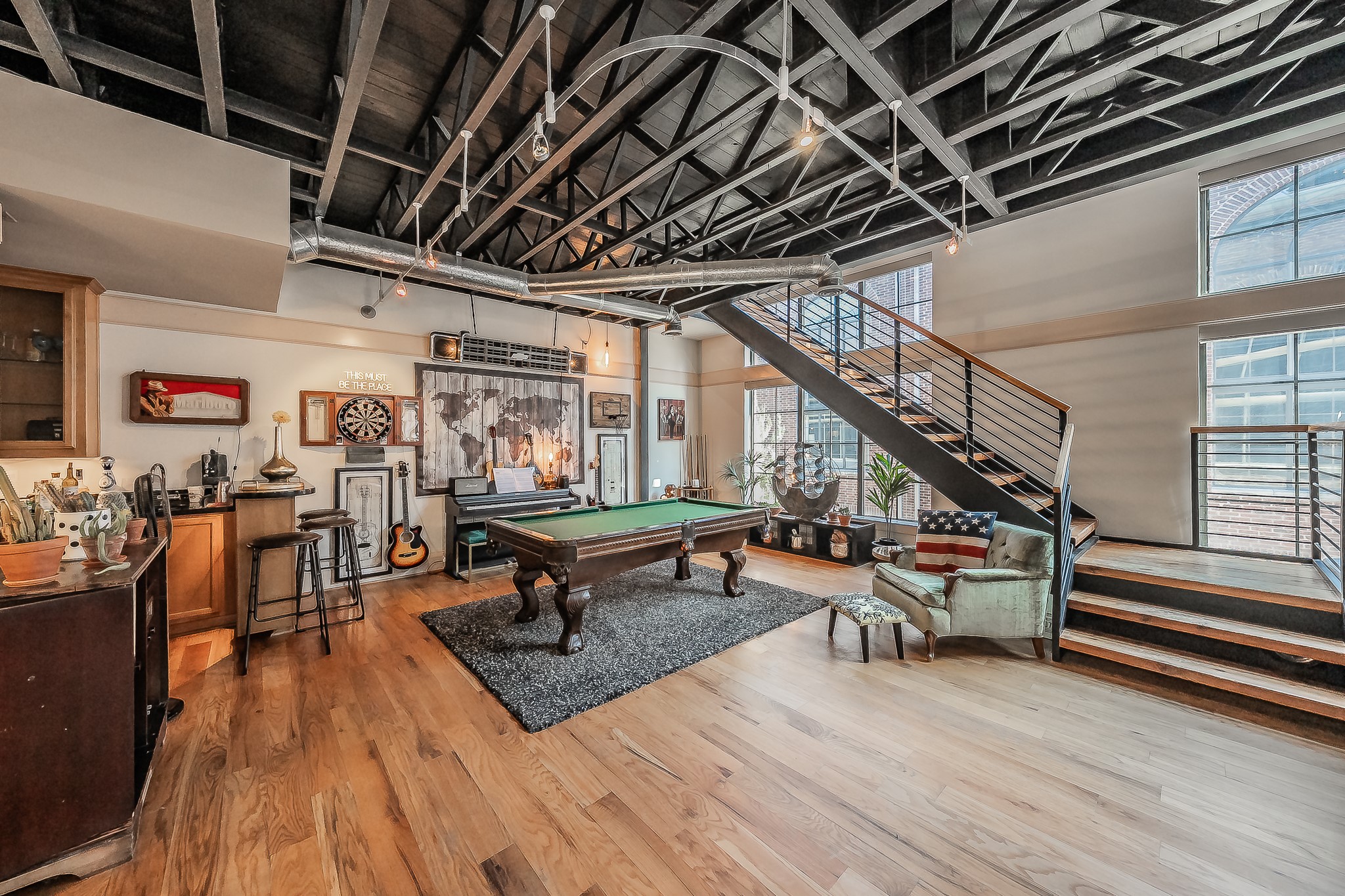 3911 Gilbert Avenue G