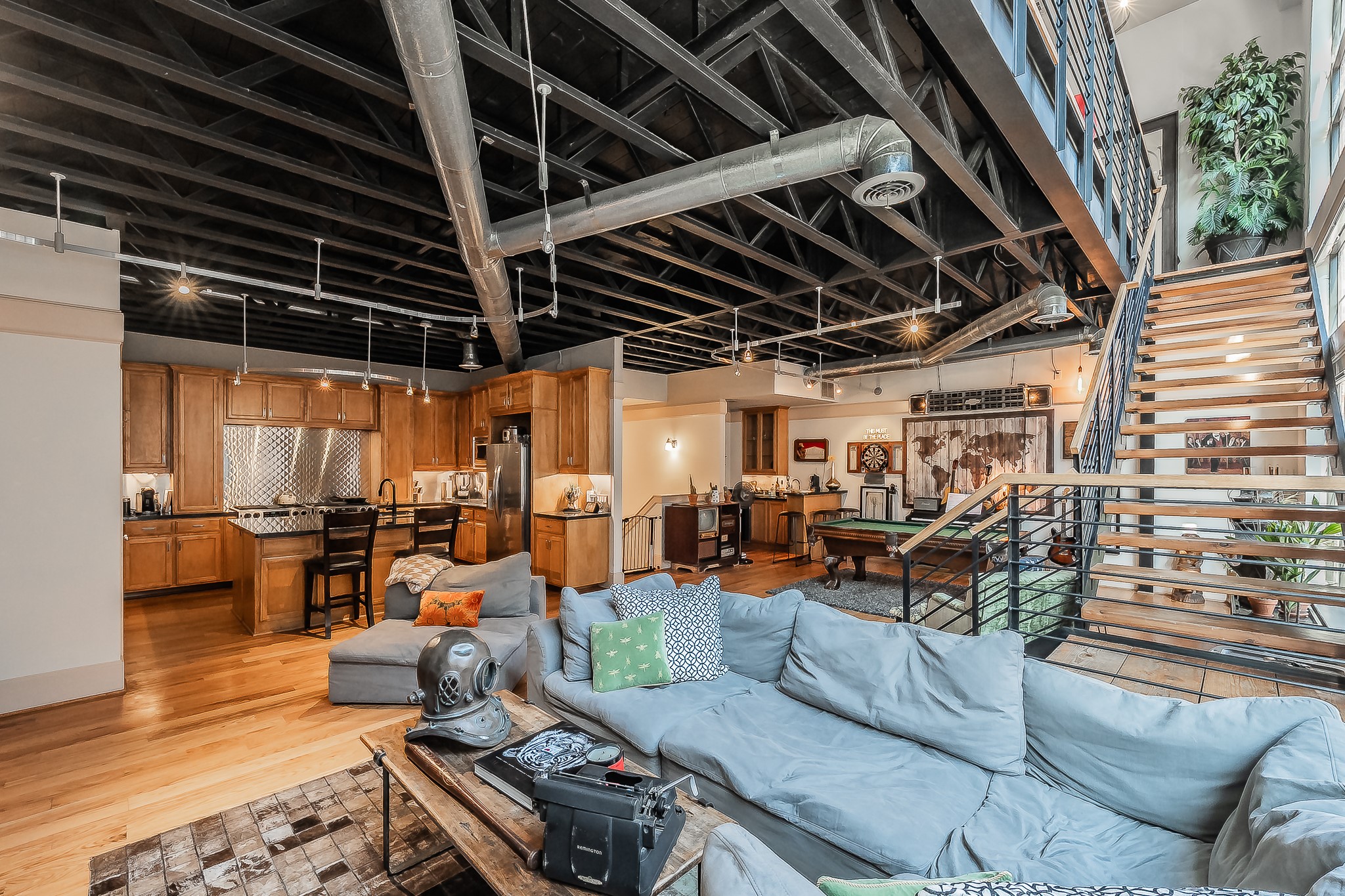 3911 Gilbert Avenue G