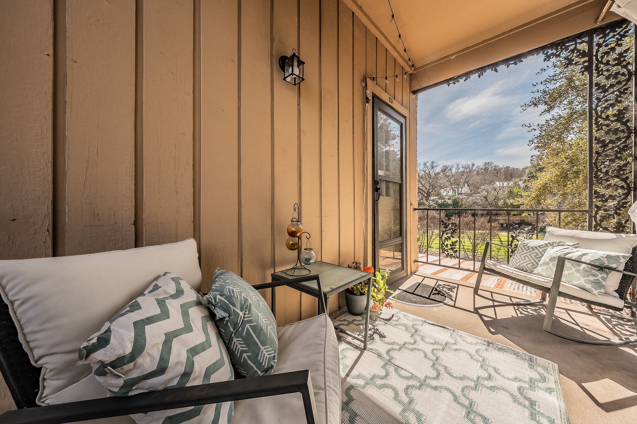 4415 Bellaire Drive S 203S